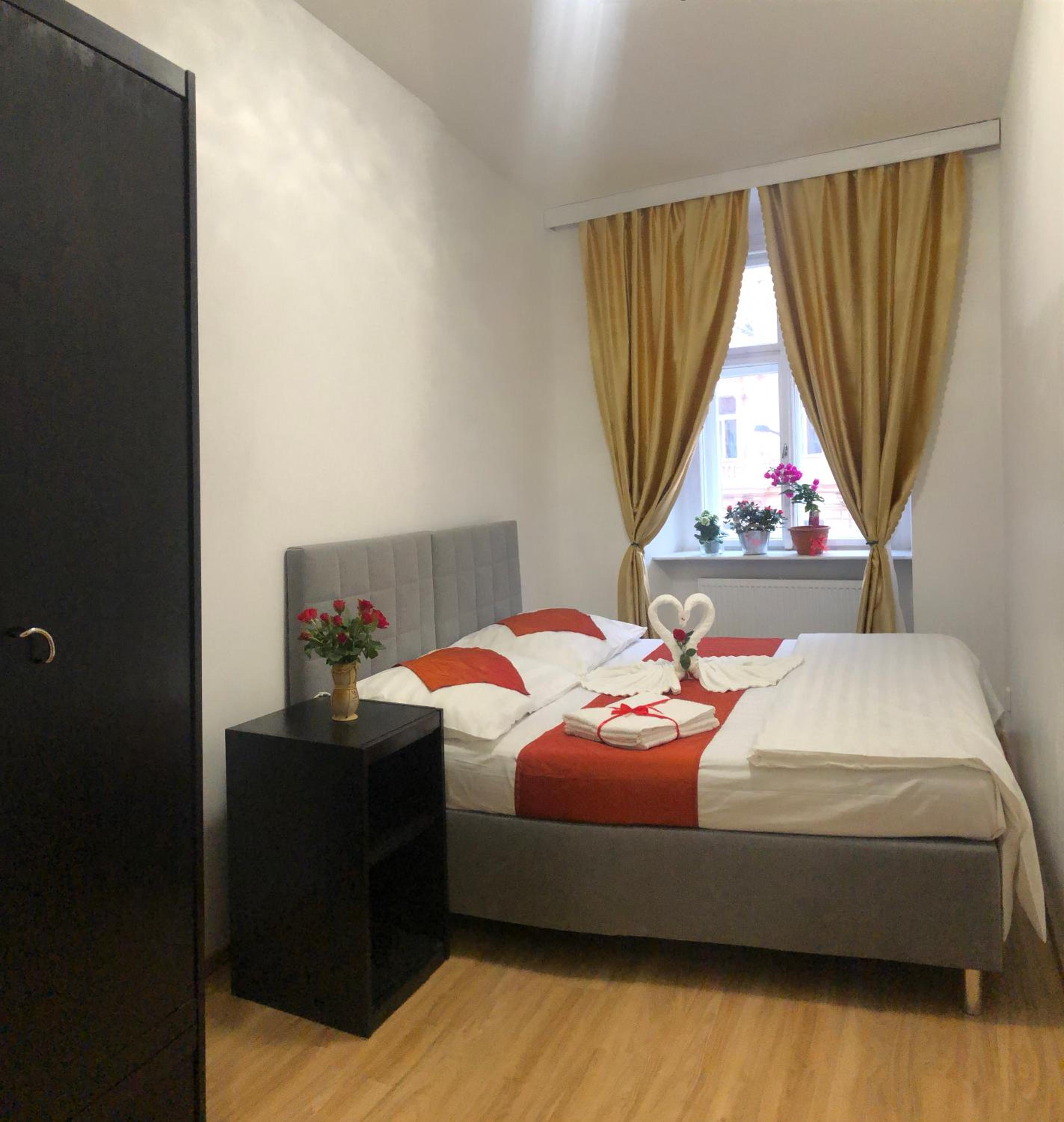 Lena Apartment