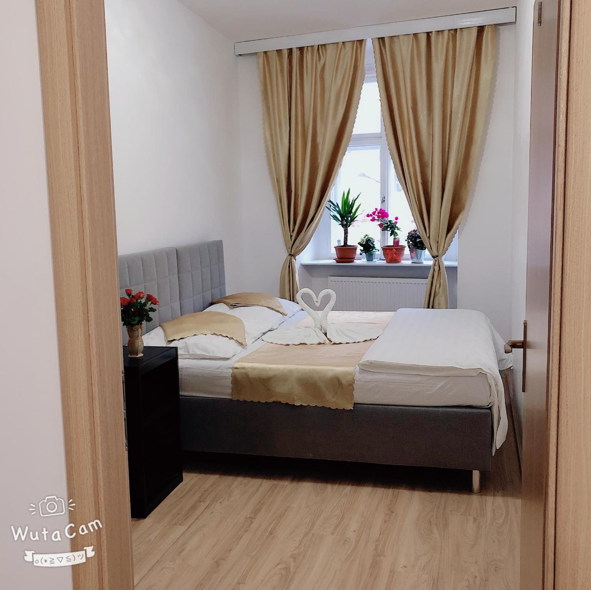 Lena Apartment