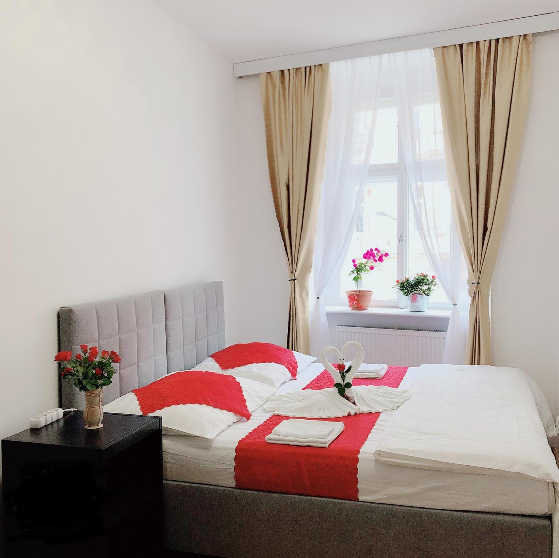 Lena Apartment