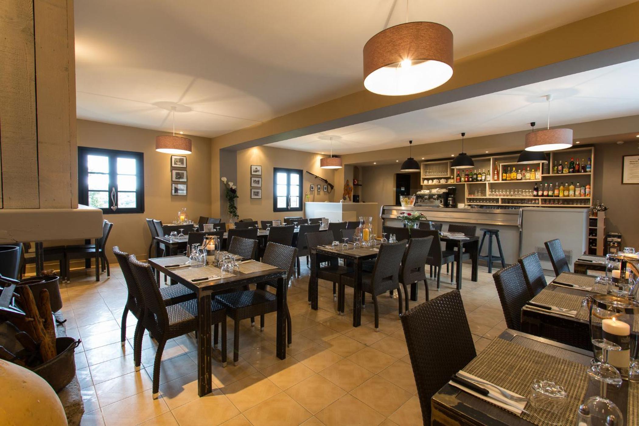 restaurant