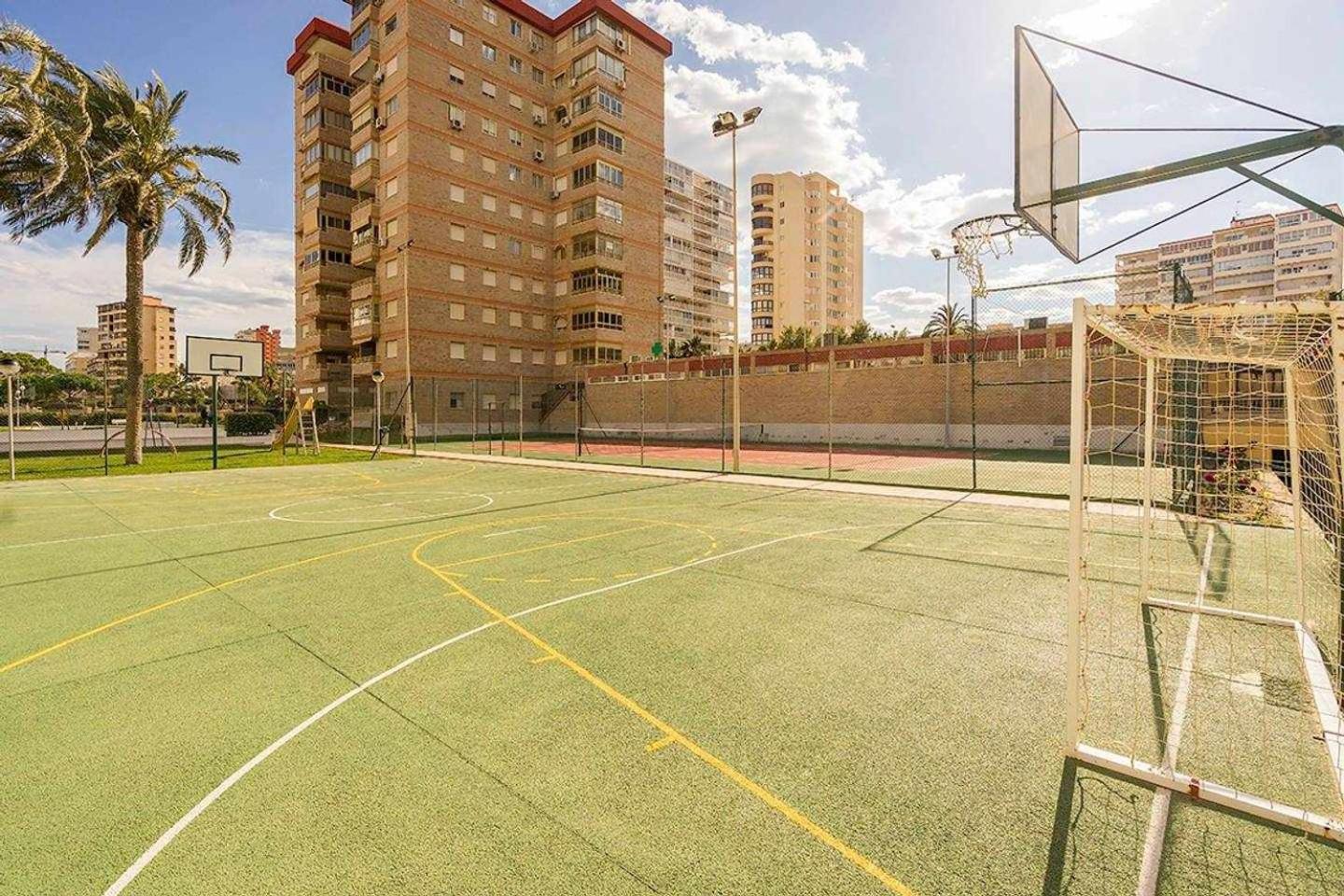 Apartamento Maria Luisa 8 pax view 4