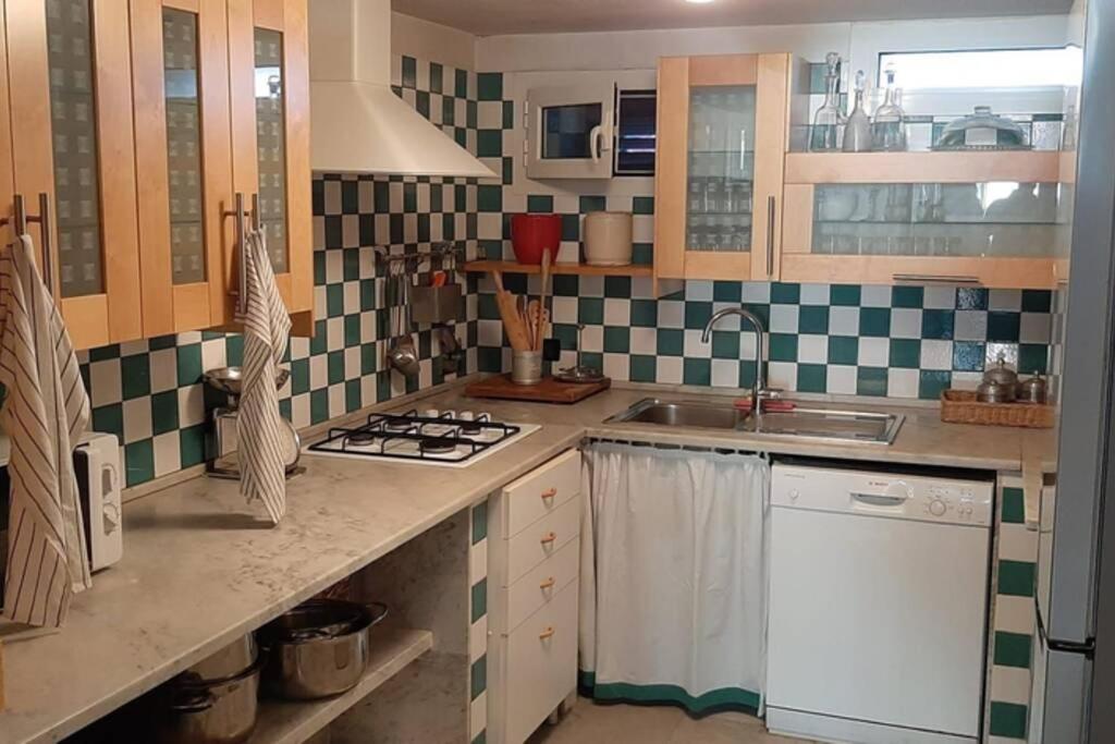 Photo 18