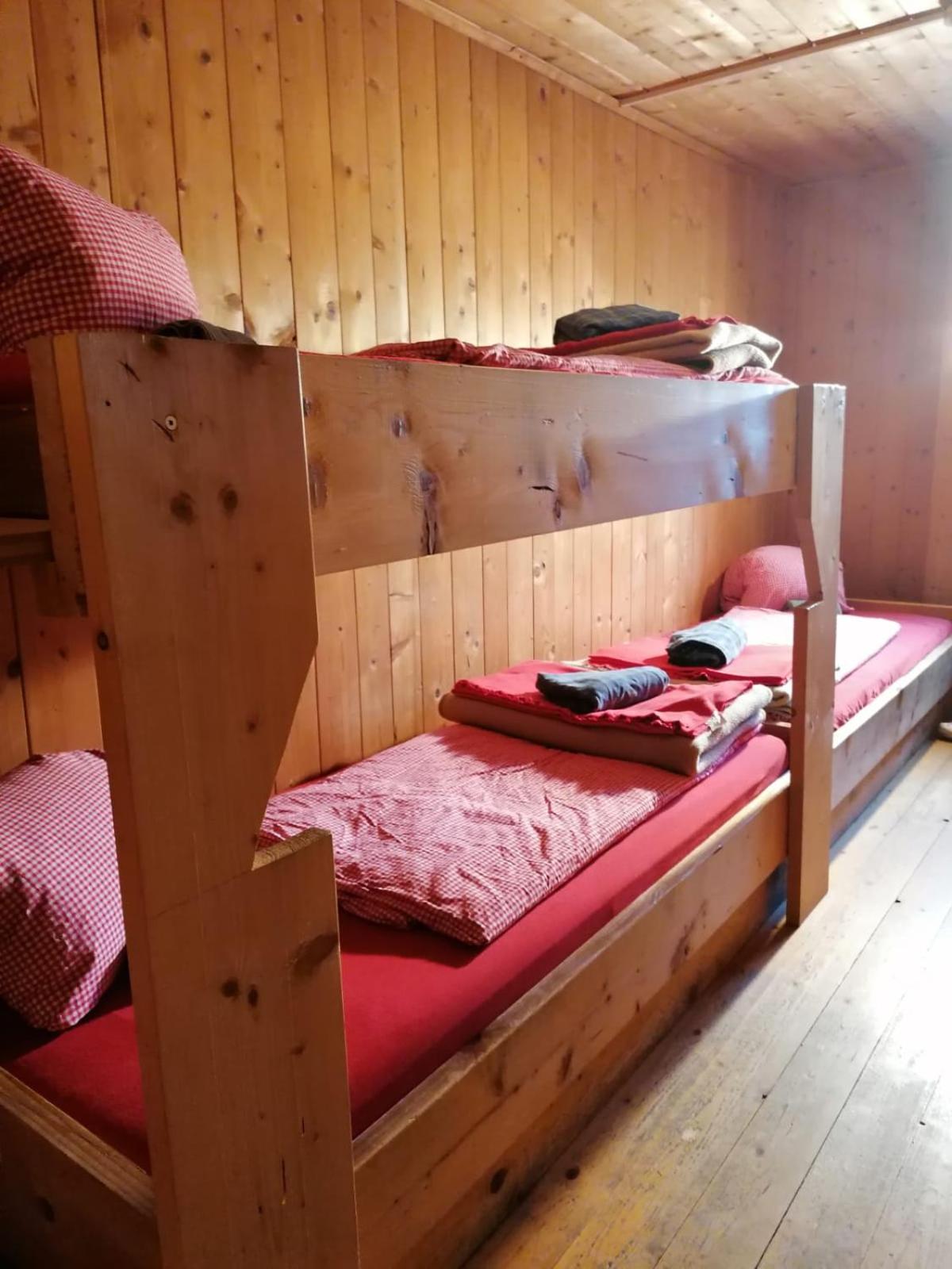 Binsalm- Schutzhütte