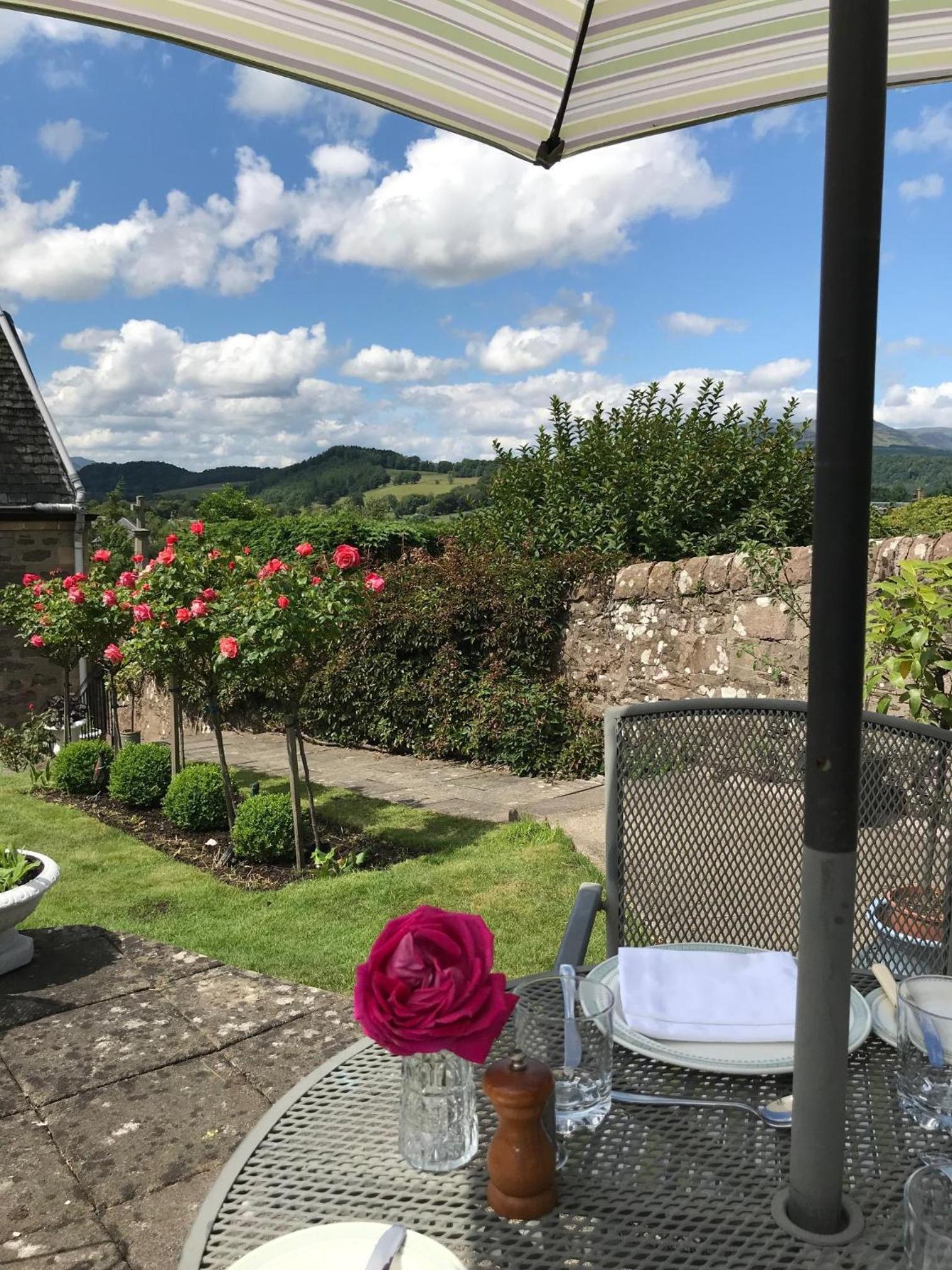 Leven House Bed and Breakfast