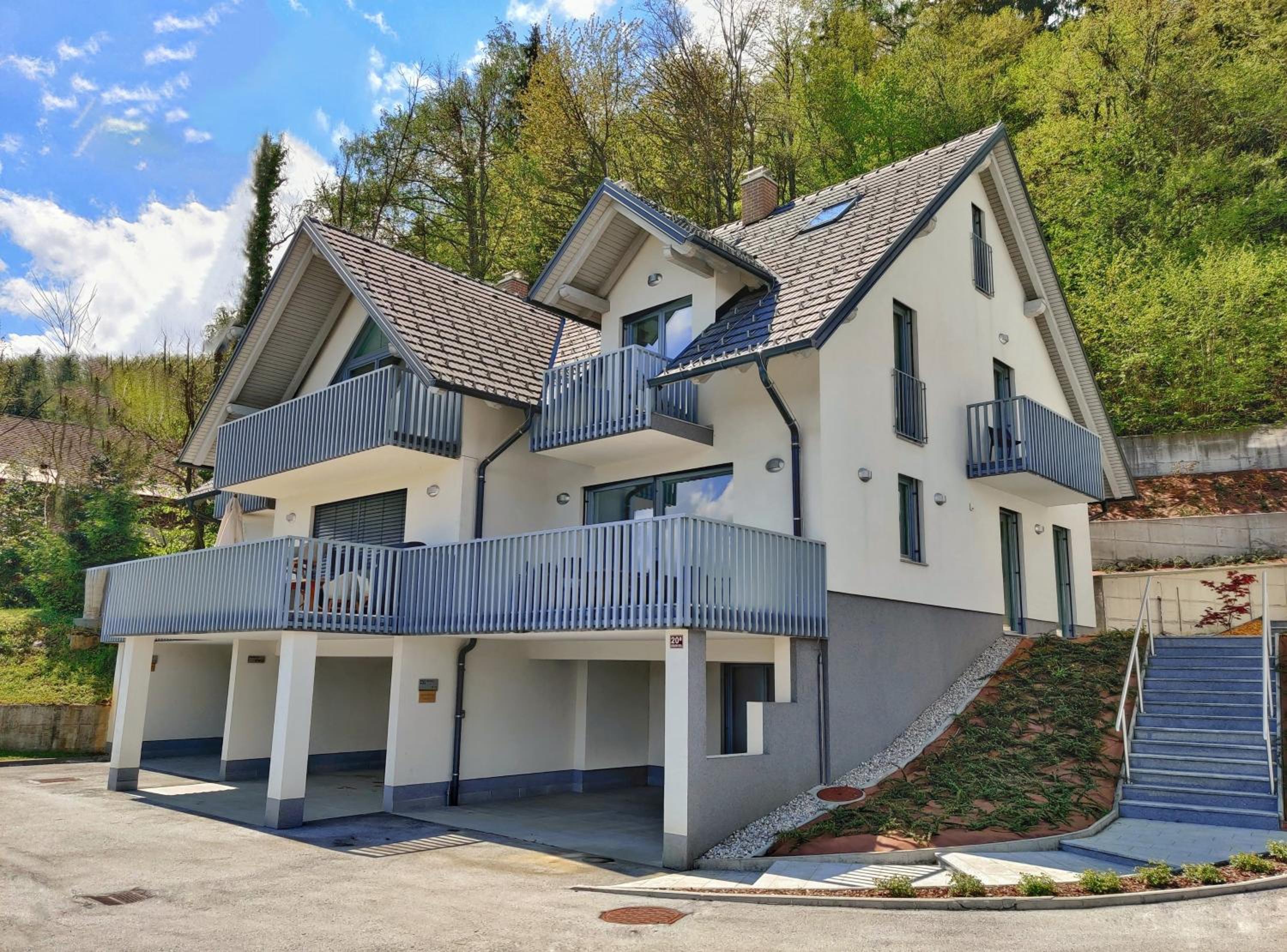 Villa Recica North view 2