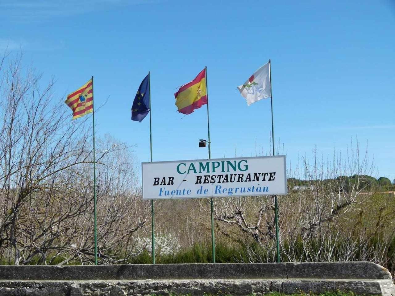 Bungalow & Camping Fuente De Regrustan view 2