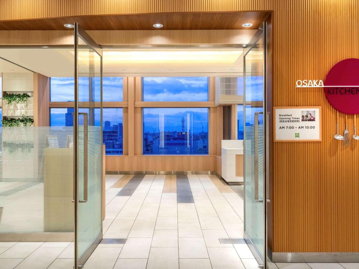 hotel reception