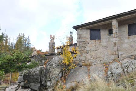 Hotel Salto do Lobo - Montain houses with private river - Image 1