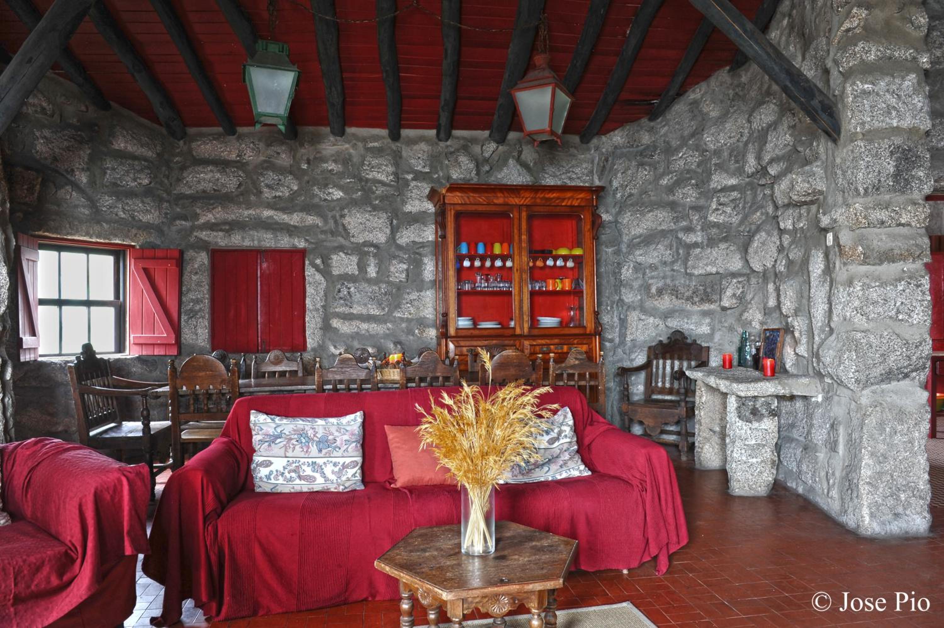 Salto do Lobo - Montain houses with private river view 3