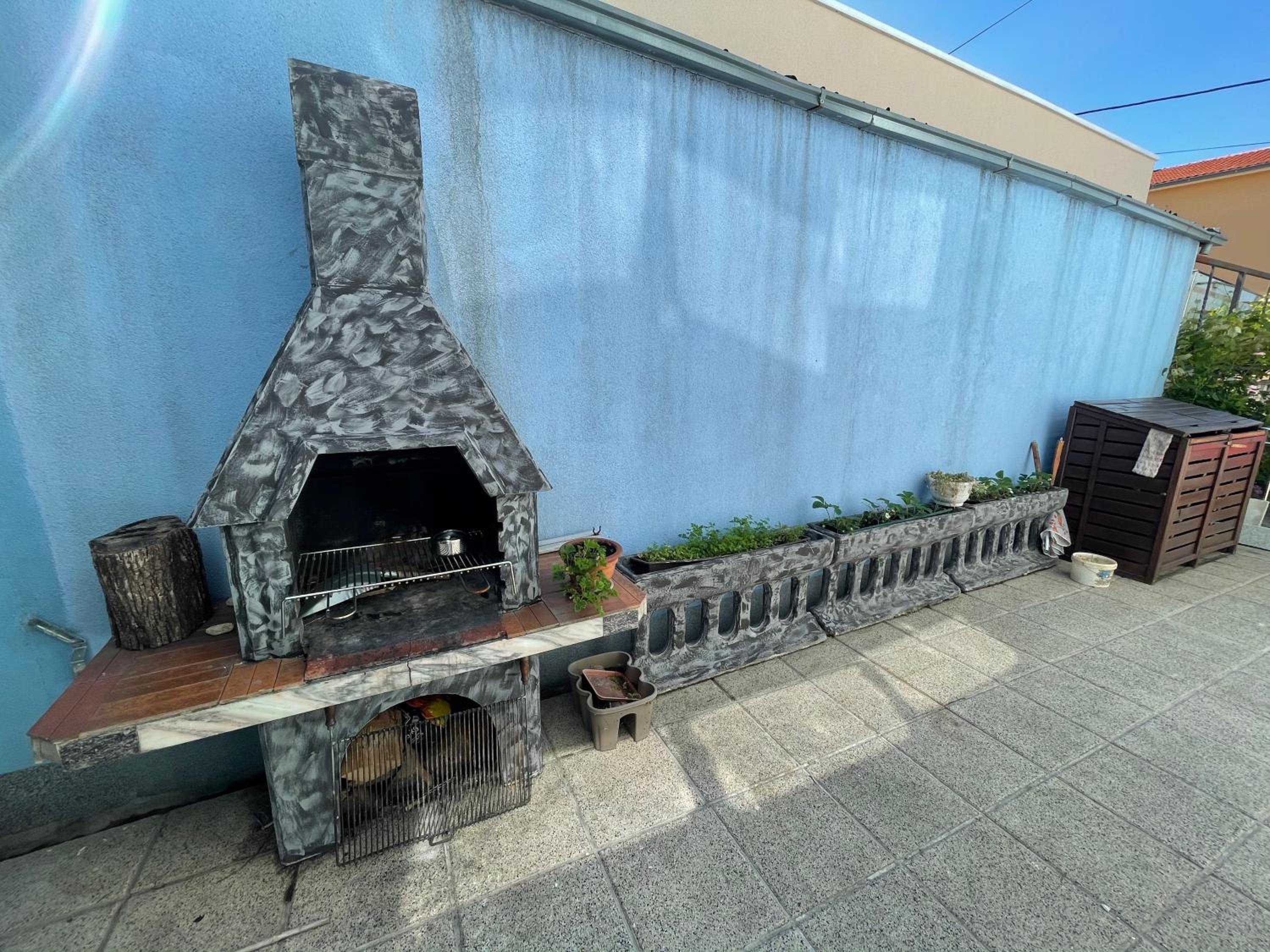Apartmani Fruk view 3