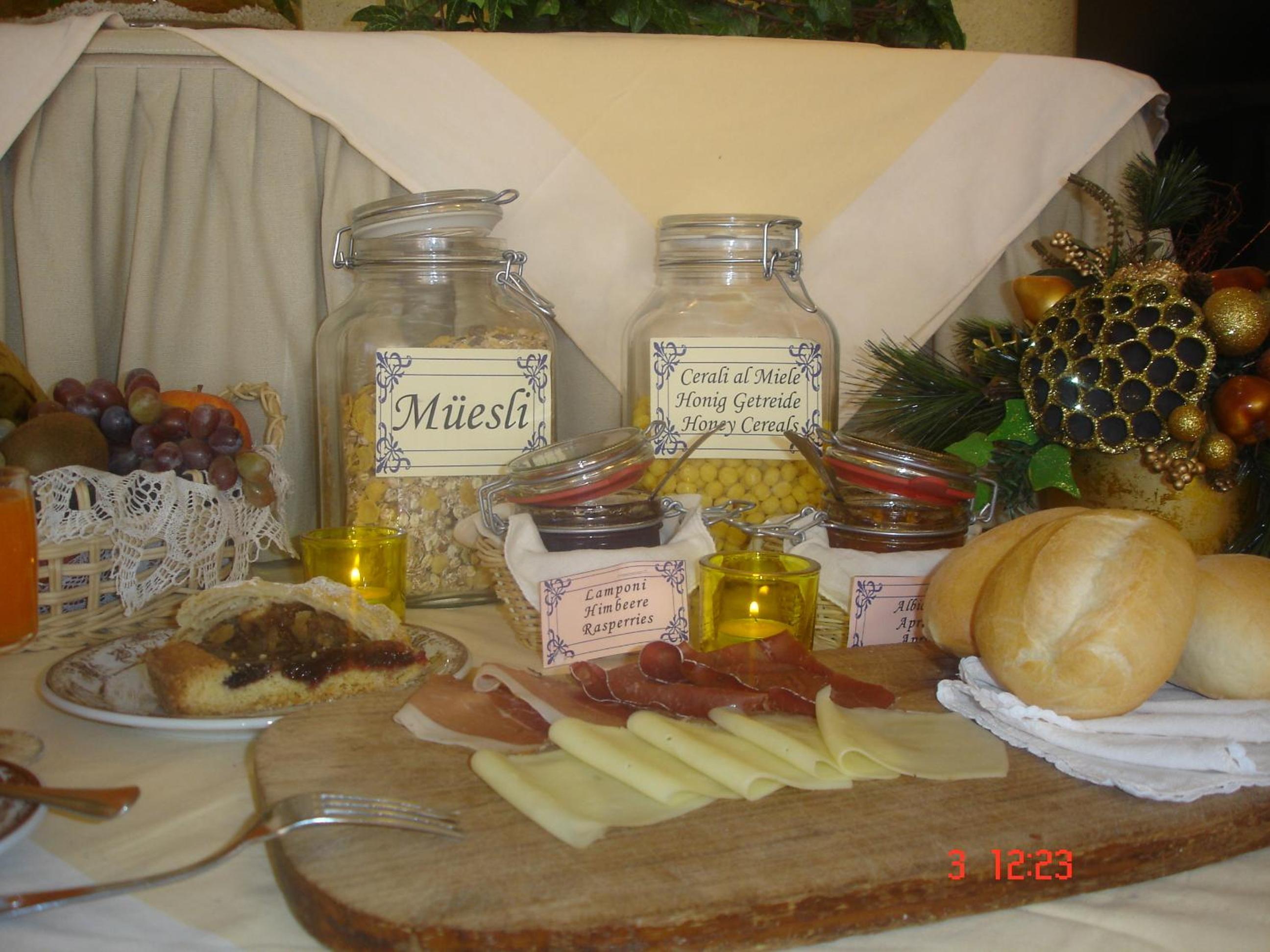 Photo 49