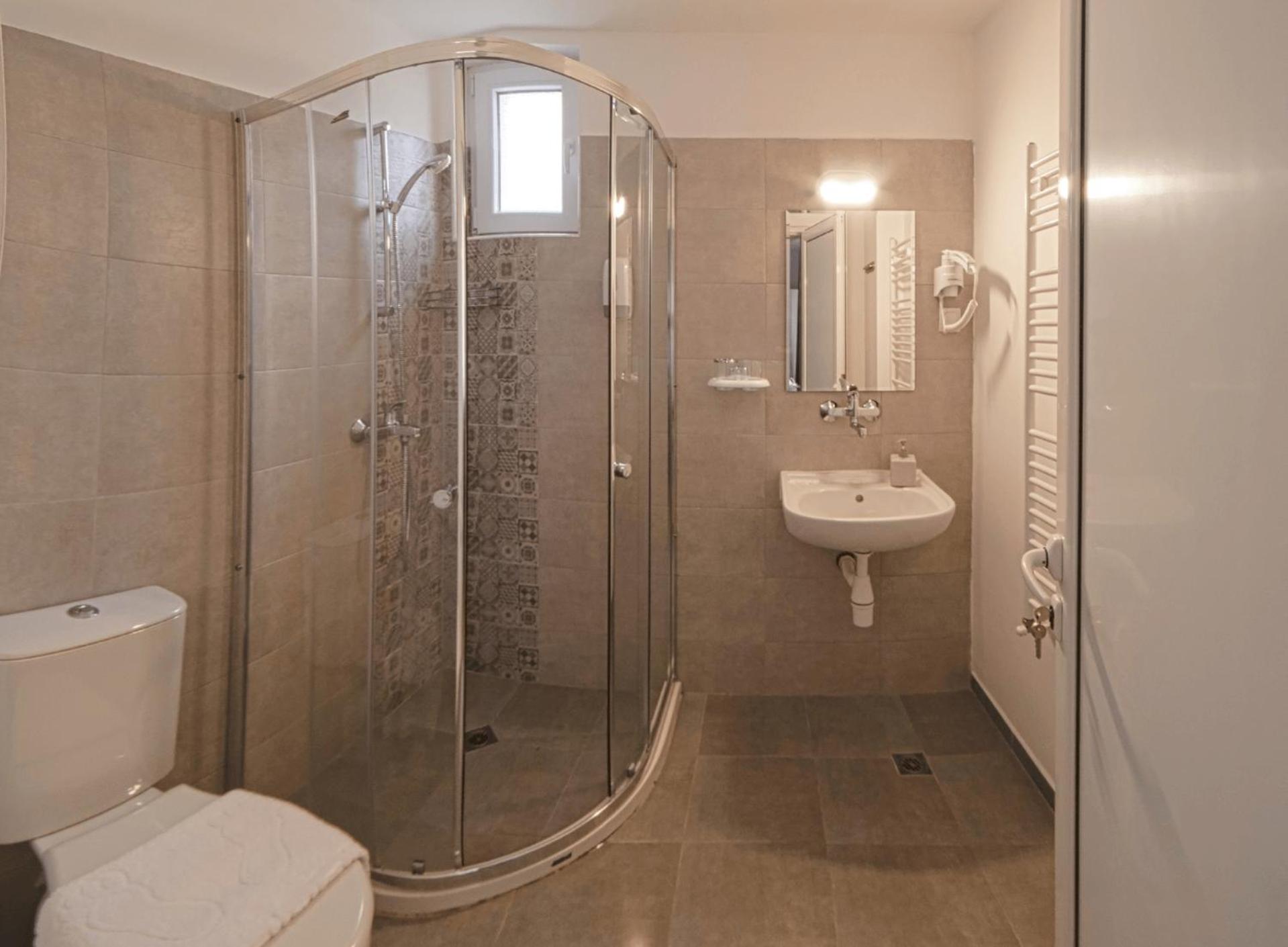 Simada Green Guesthouse