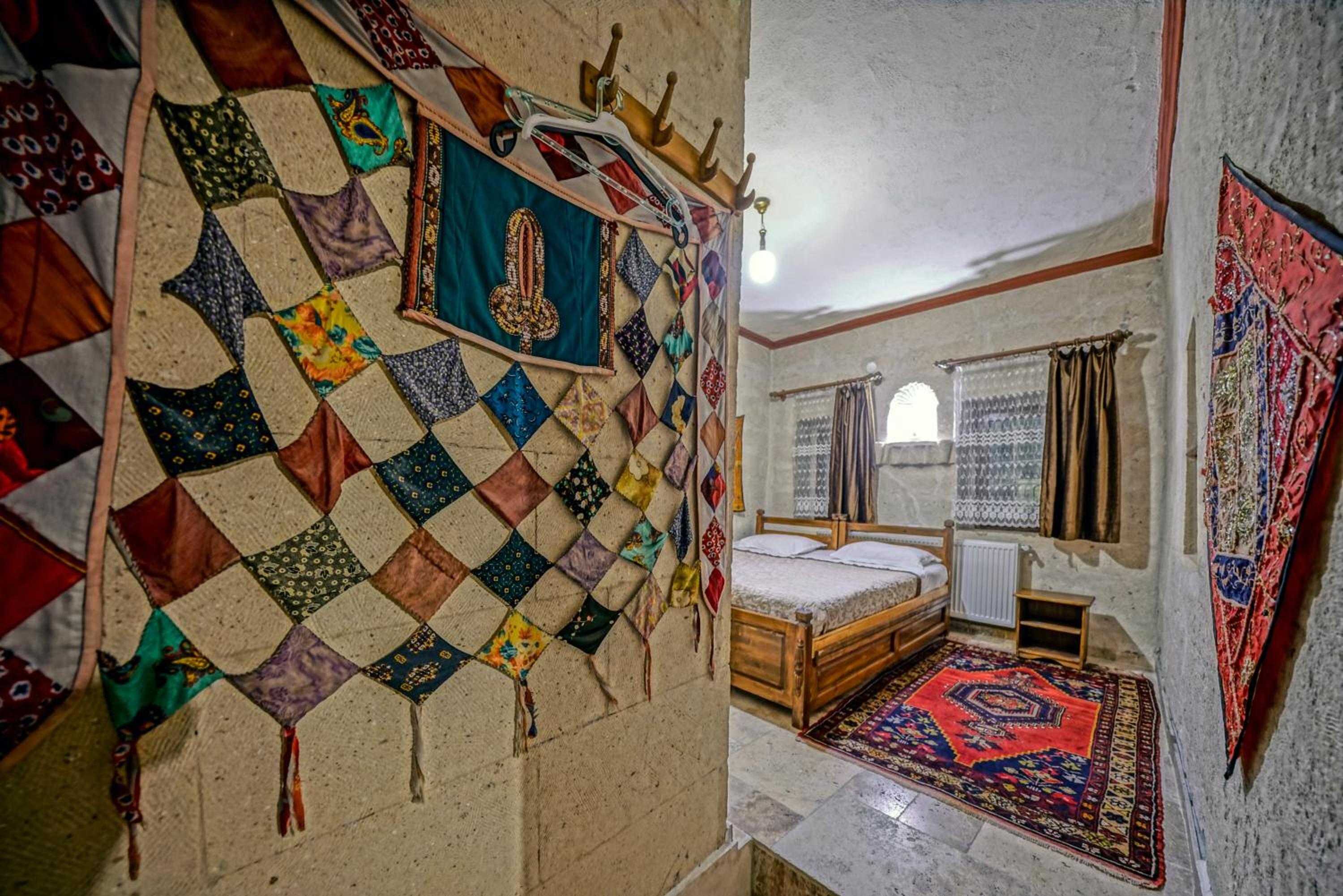 Elysee Cave House - Image 116