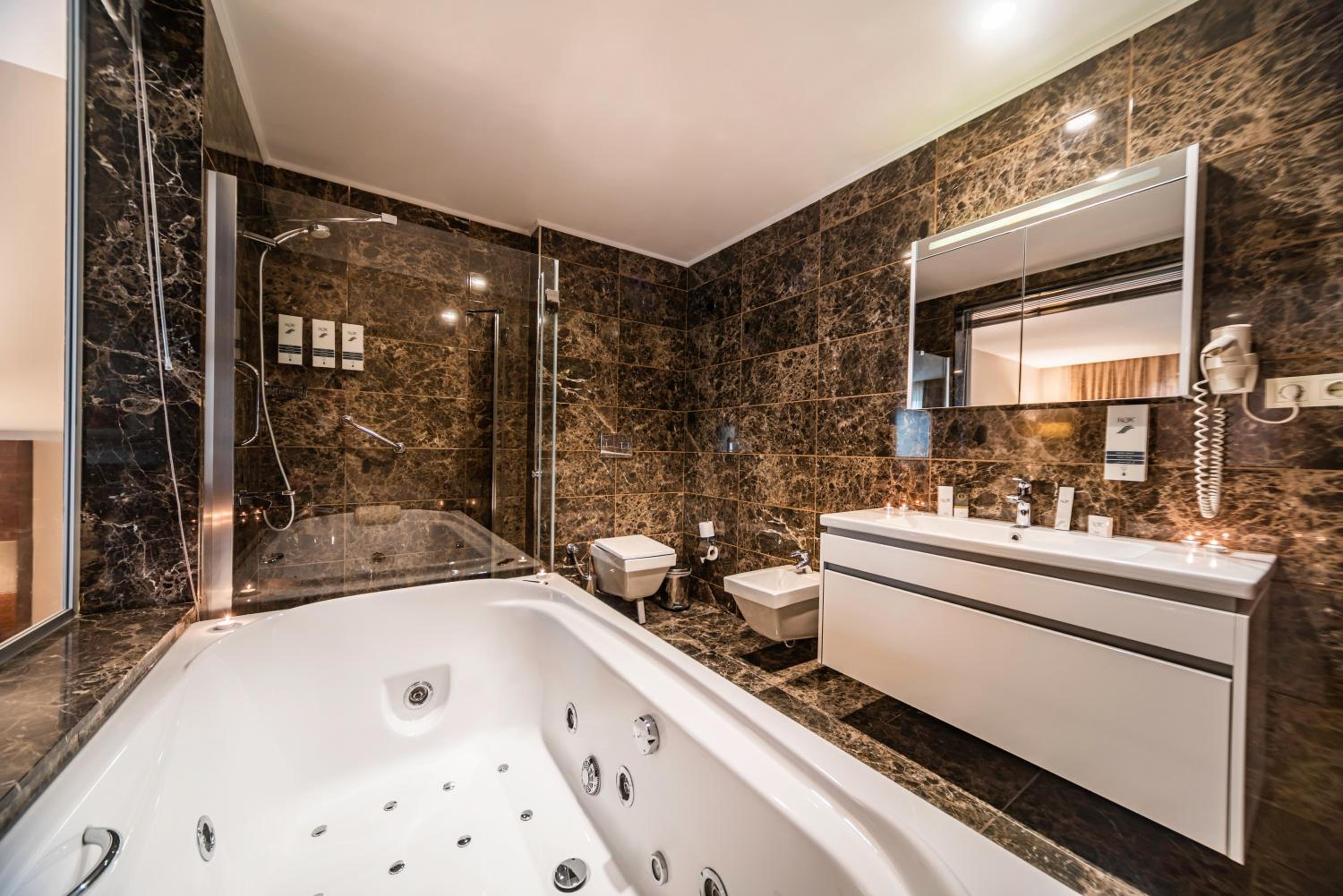 Rox Hotel Istanbul