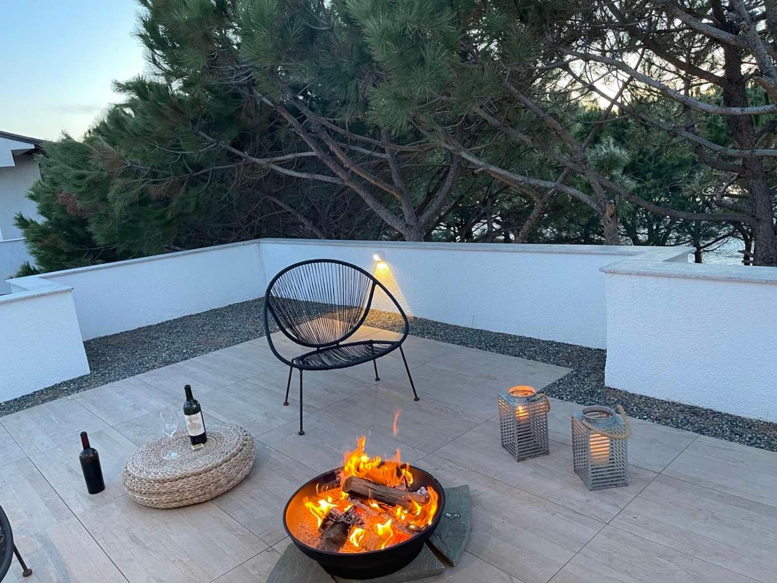 Beachfront villa in Qerret beach with a private pool