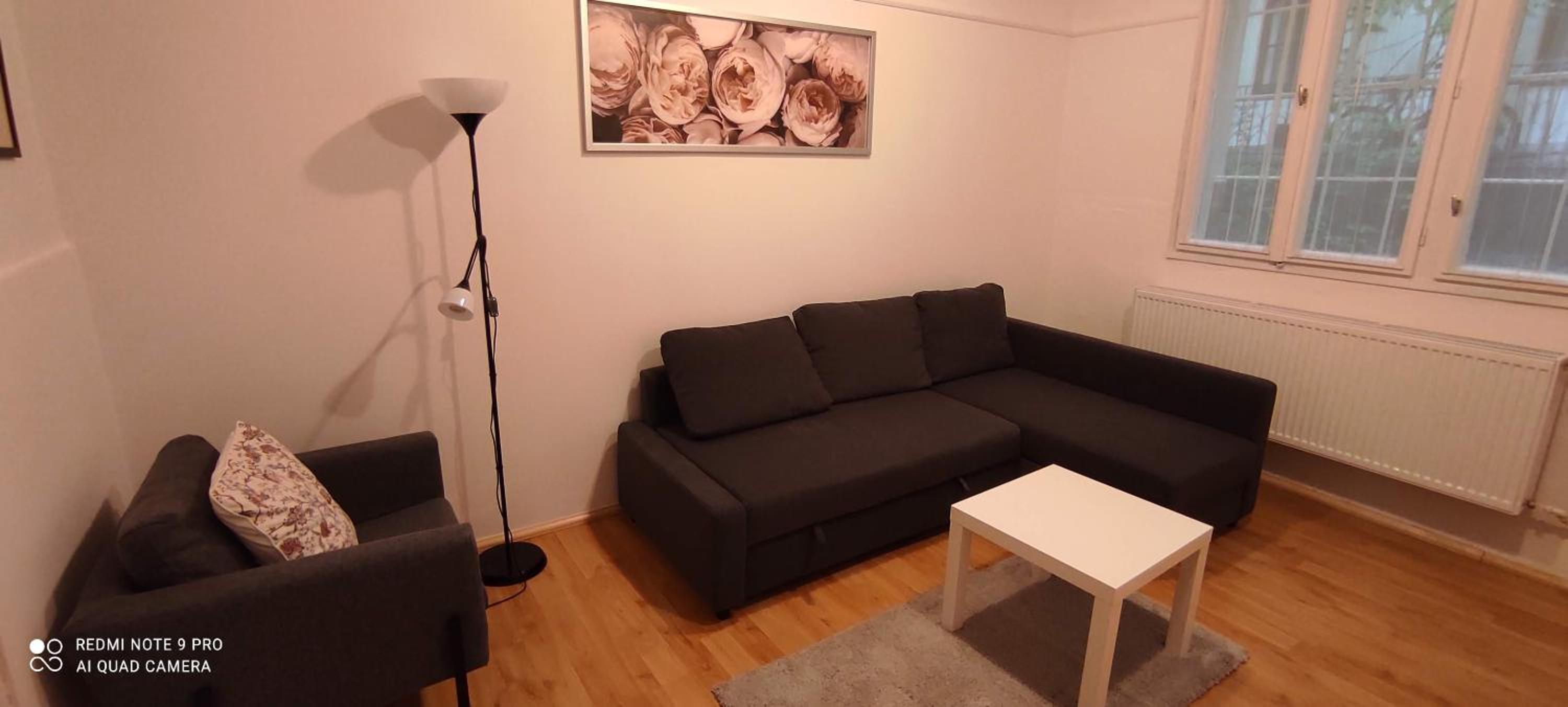 FSQH UNDER Apartman