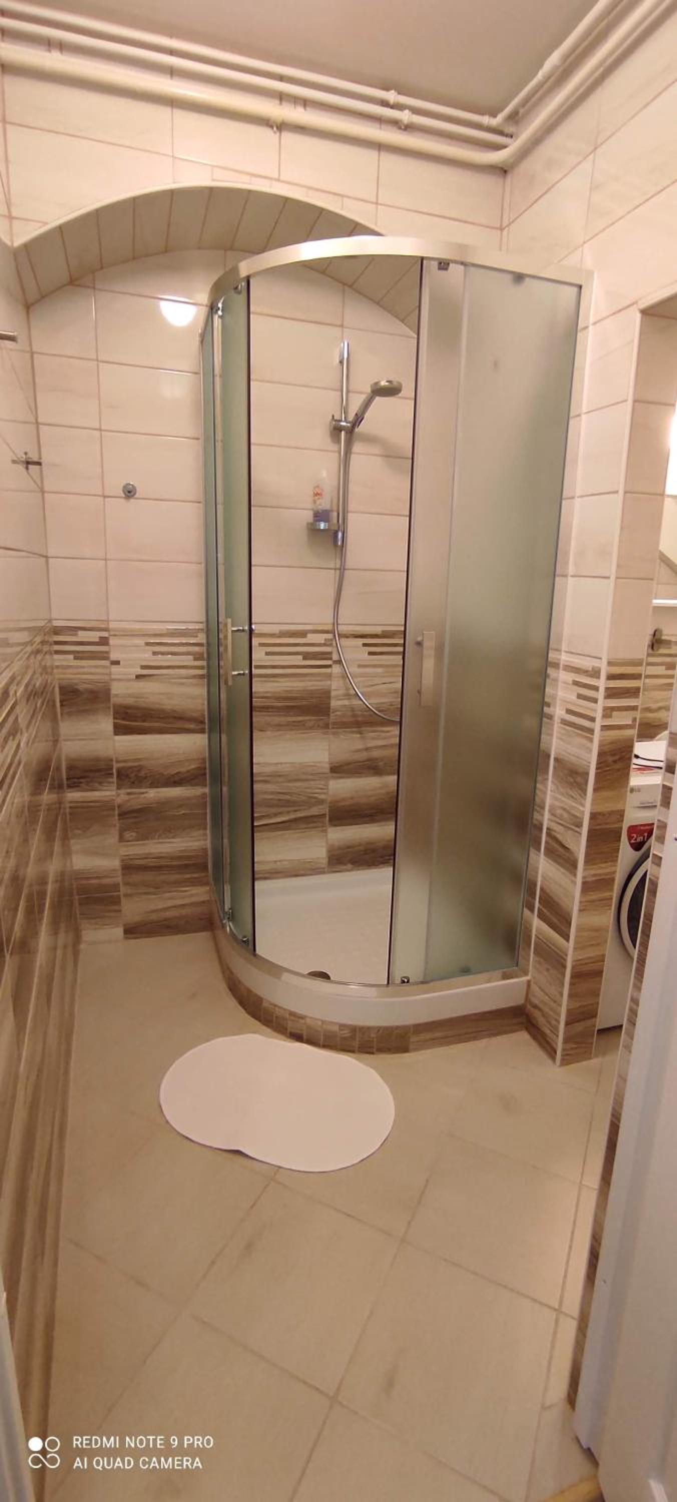 Photo 34