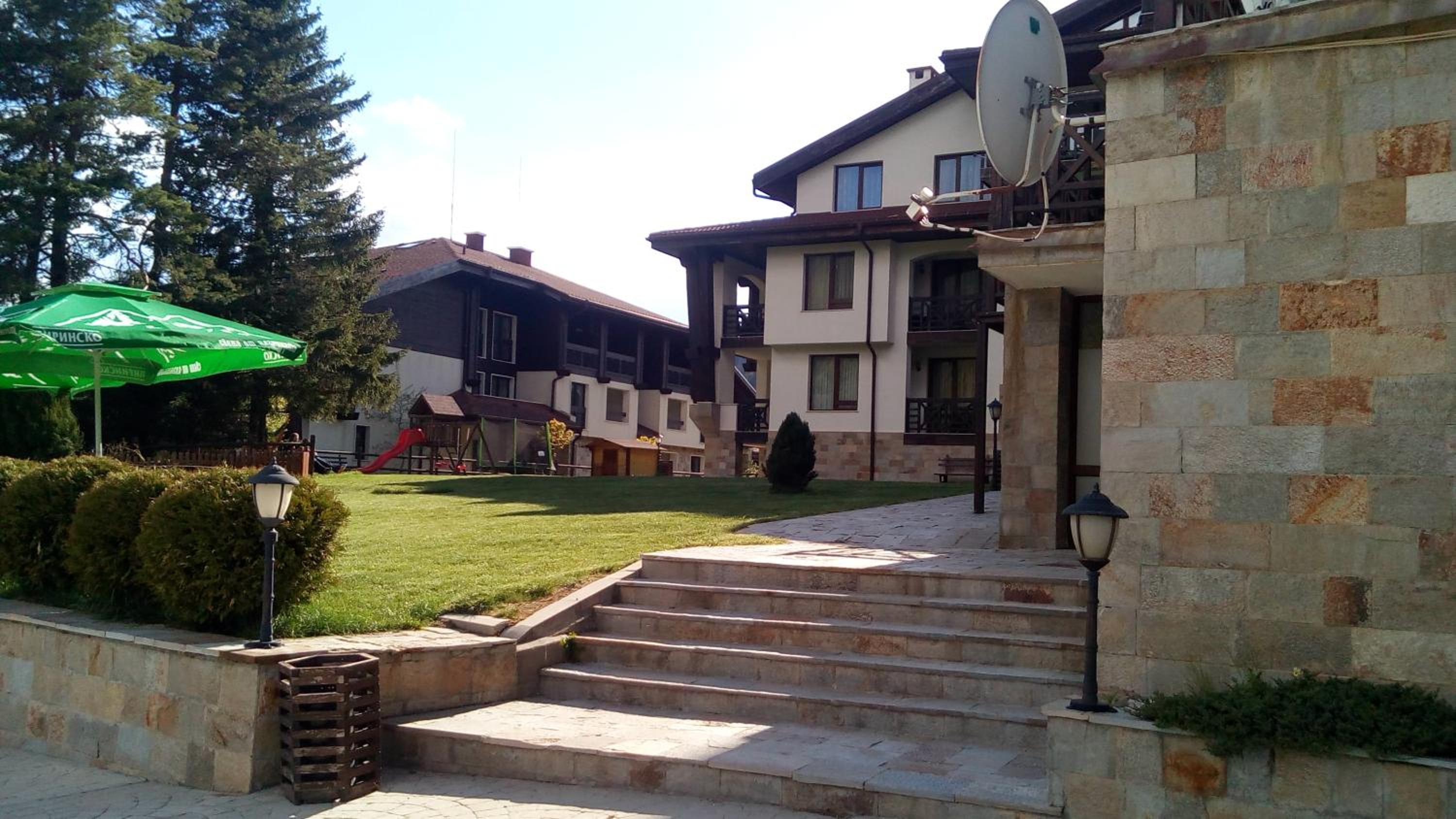 Photo 6