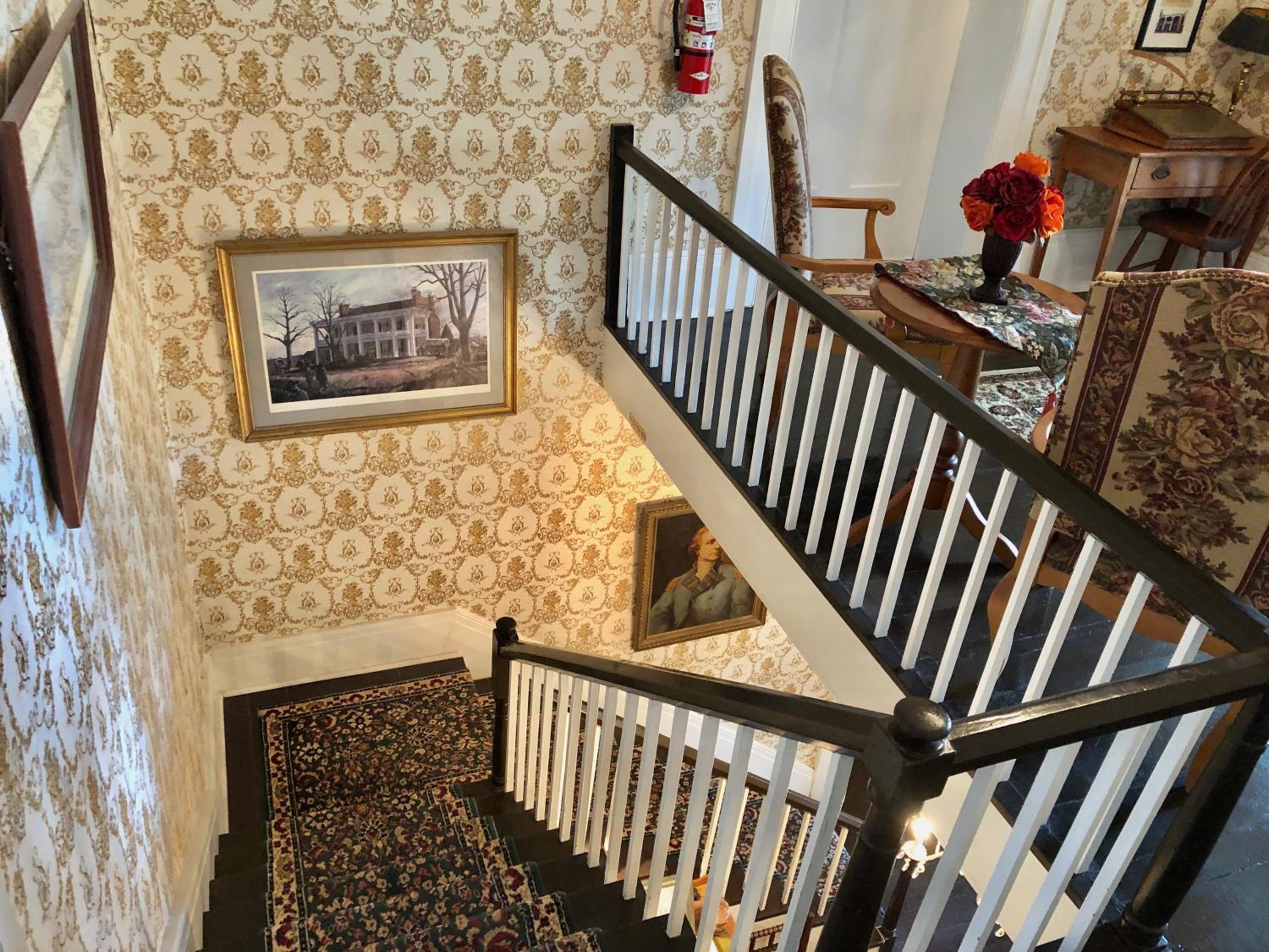Belmont Inn