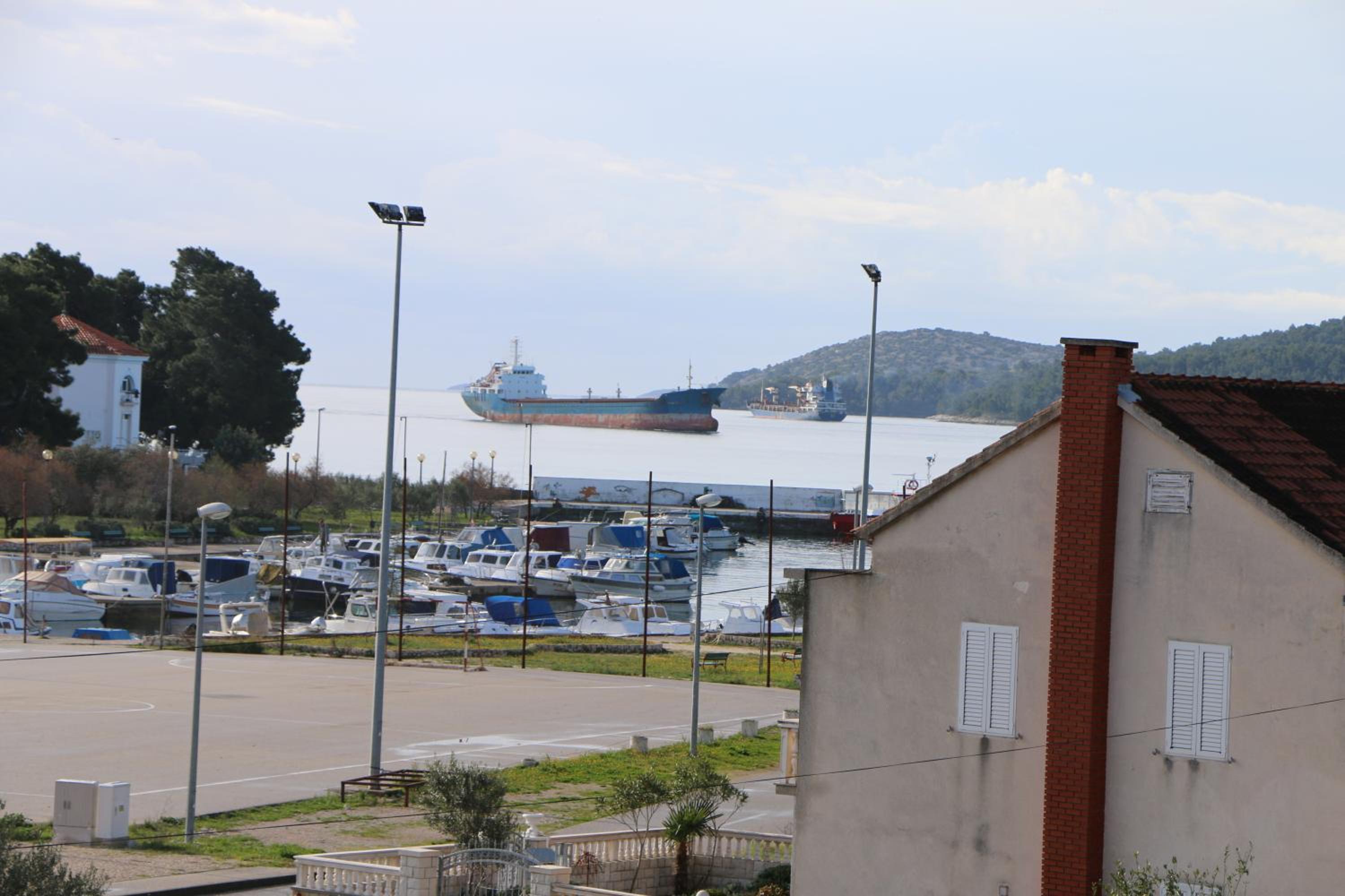 Photo 48
