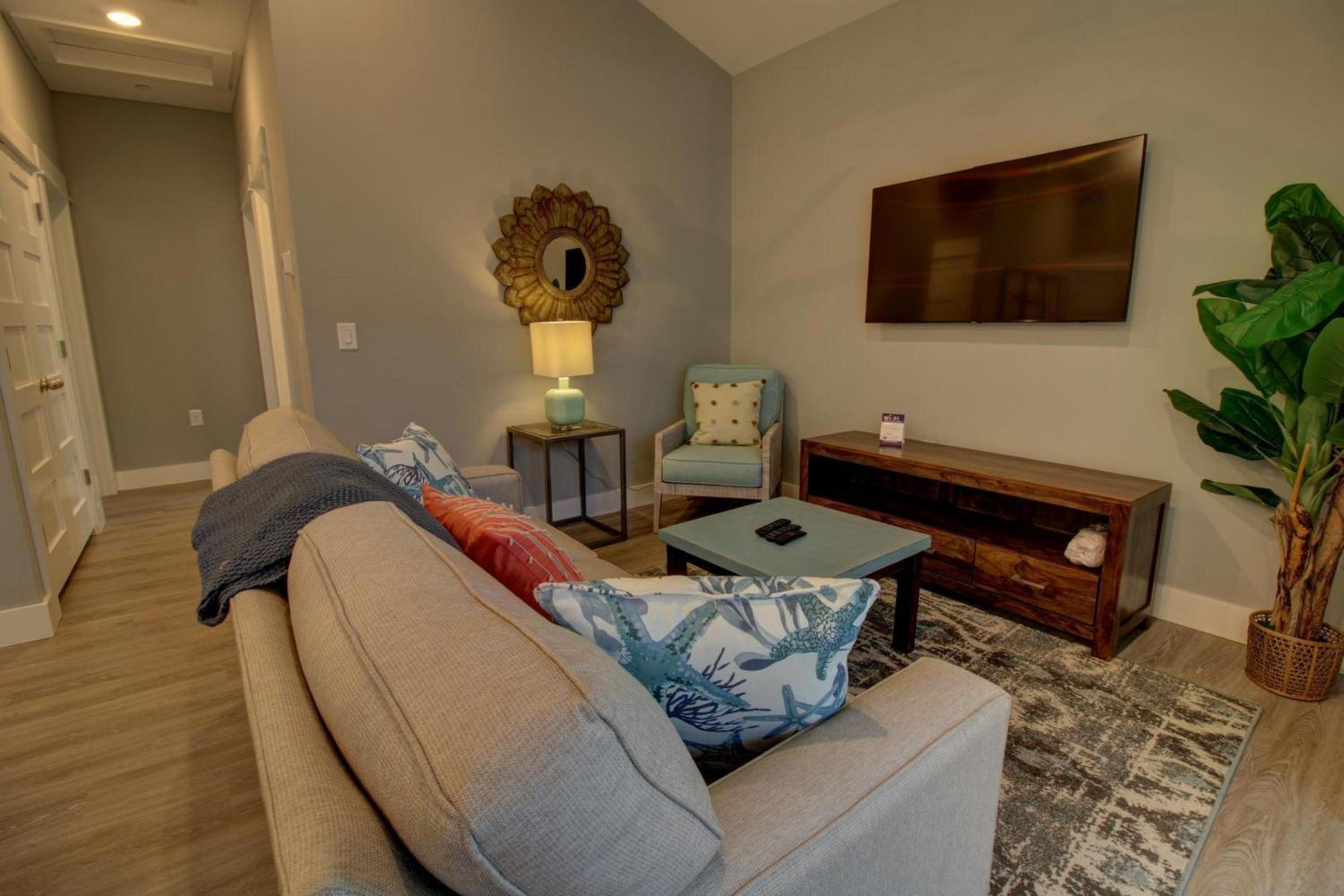 Beacon Quarters by KEES Vacations - Property Image 94