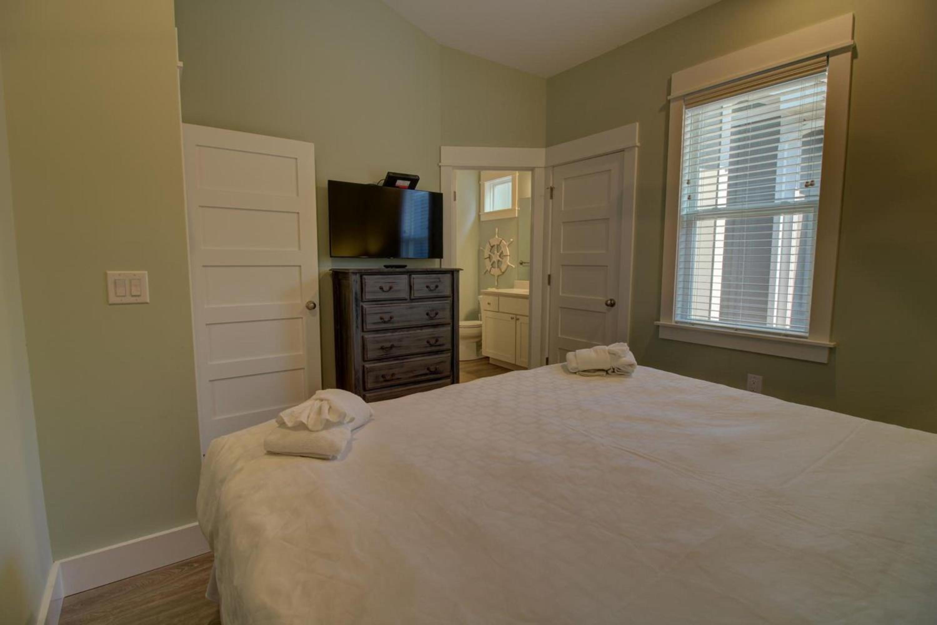 Beacon Quarters by KEES Vacations - Property Image 6