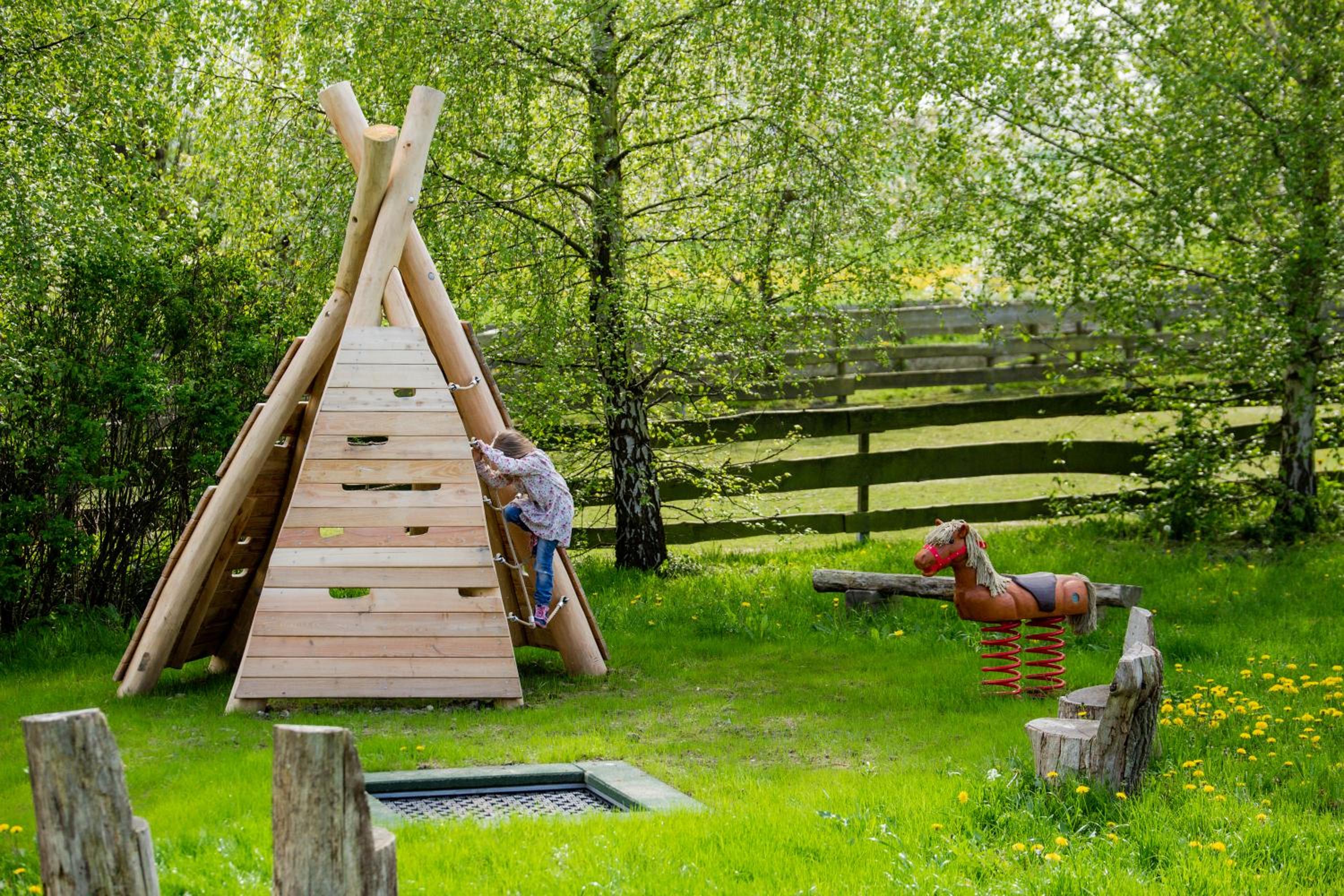 Horse Lake Ranch