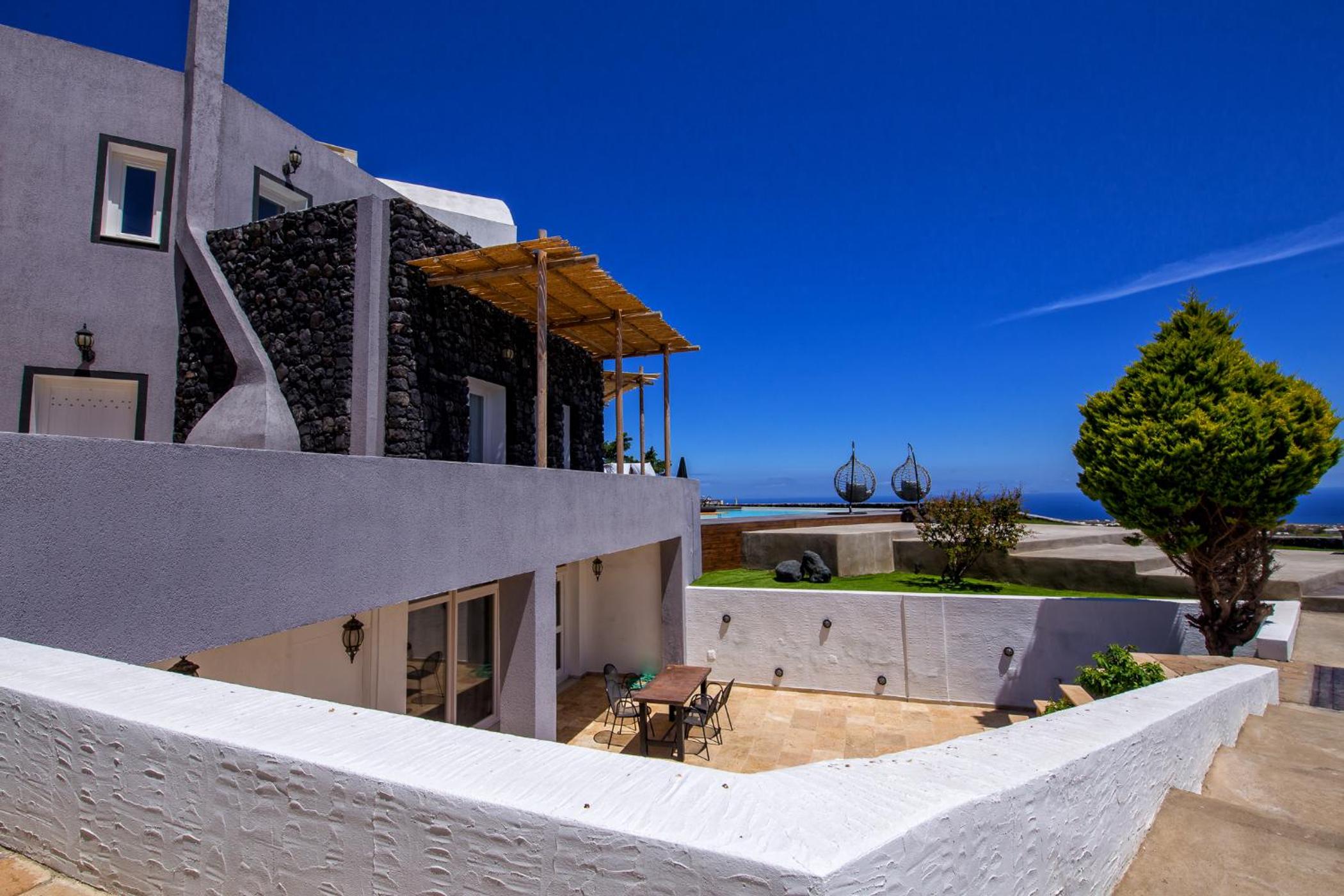 A&V Sea View Villa photo 2