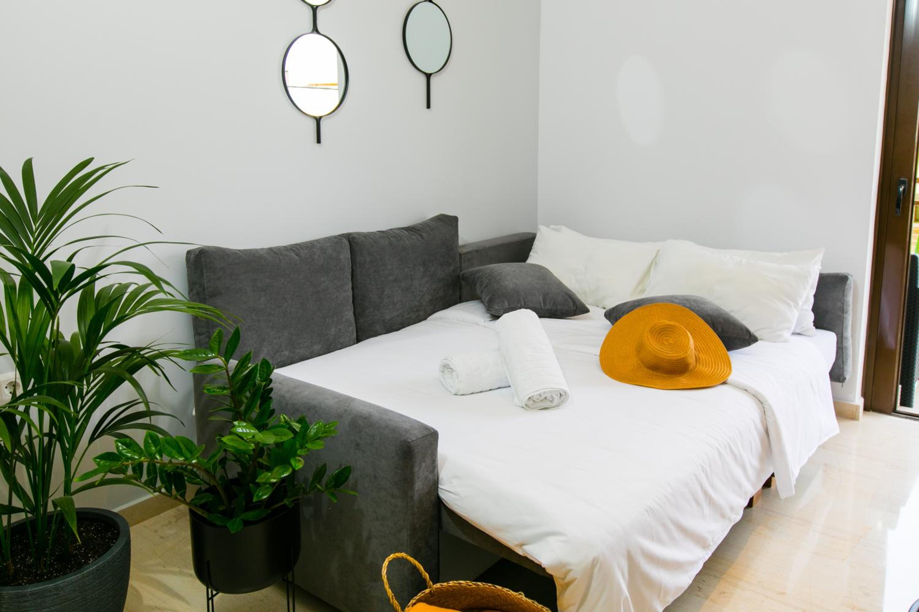 #Avant_Garde #Beach 2',Downtown 5' photo 3