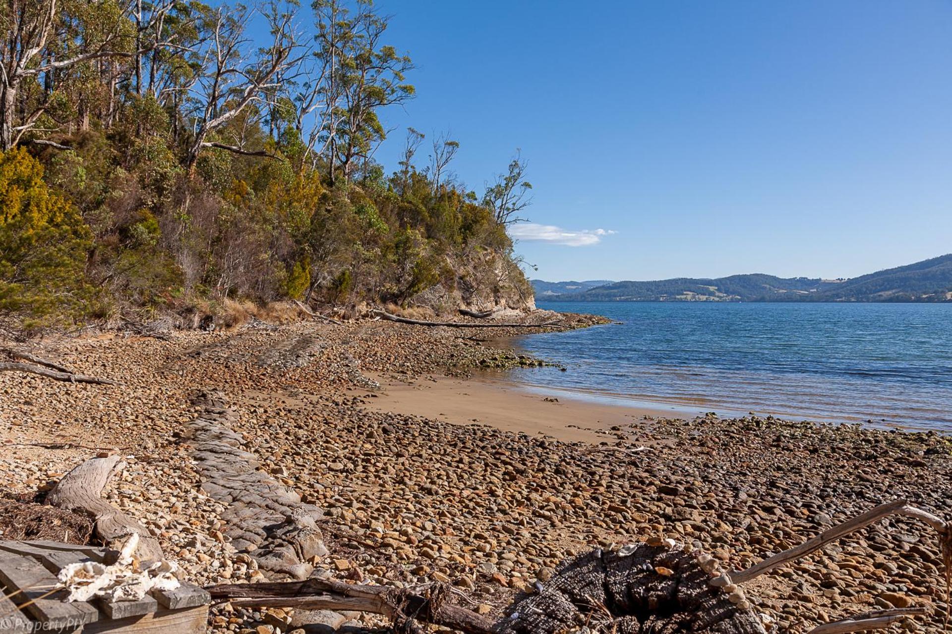 Fairwinds Tasmania