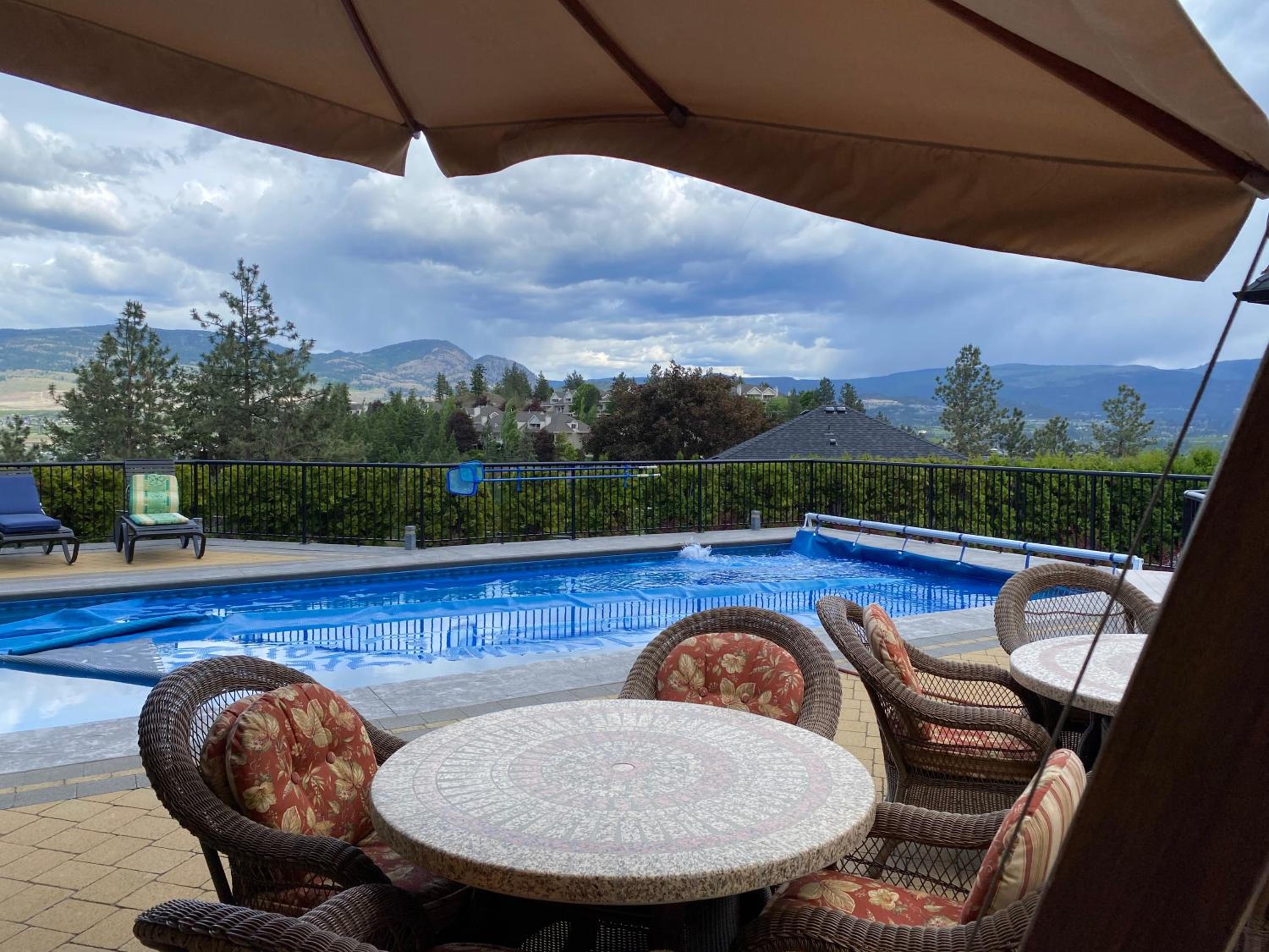 Under the Tree - Bed & Breakfast - Image 4