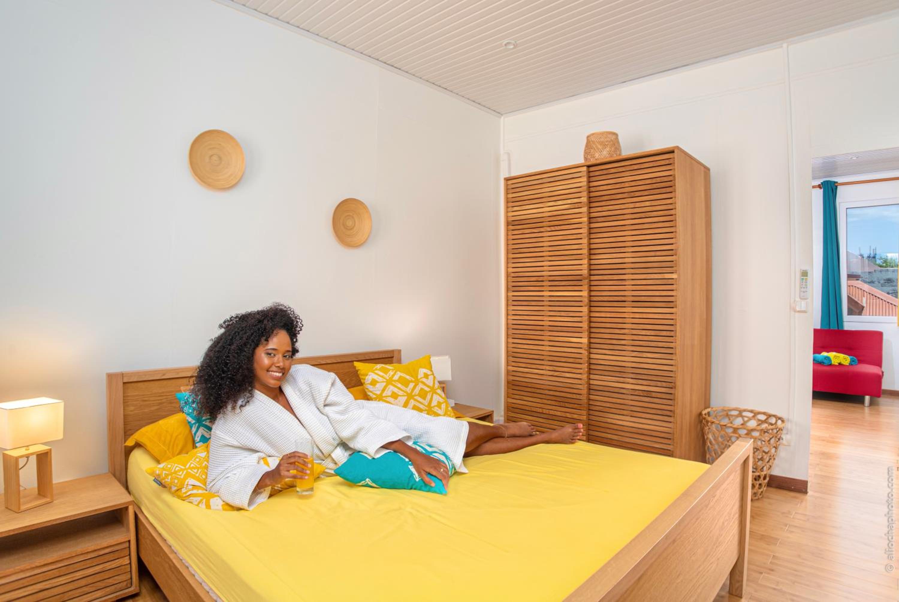 Foyal Suites
