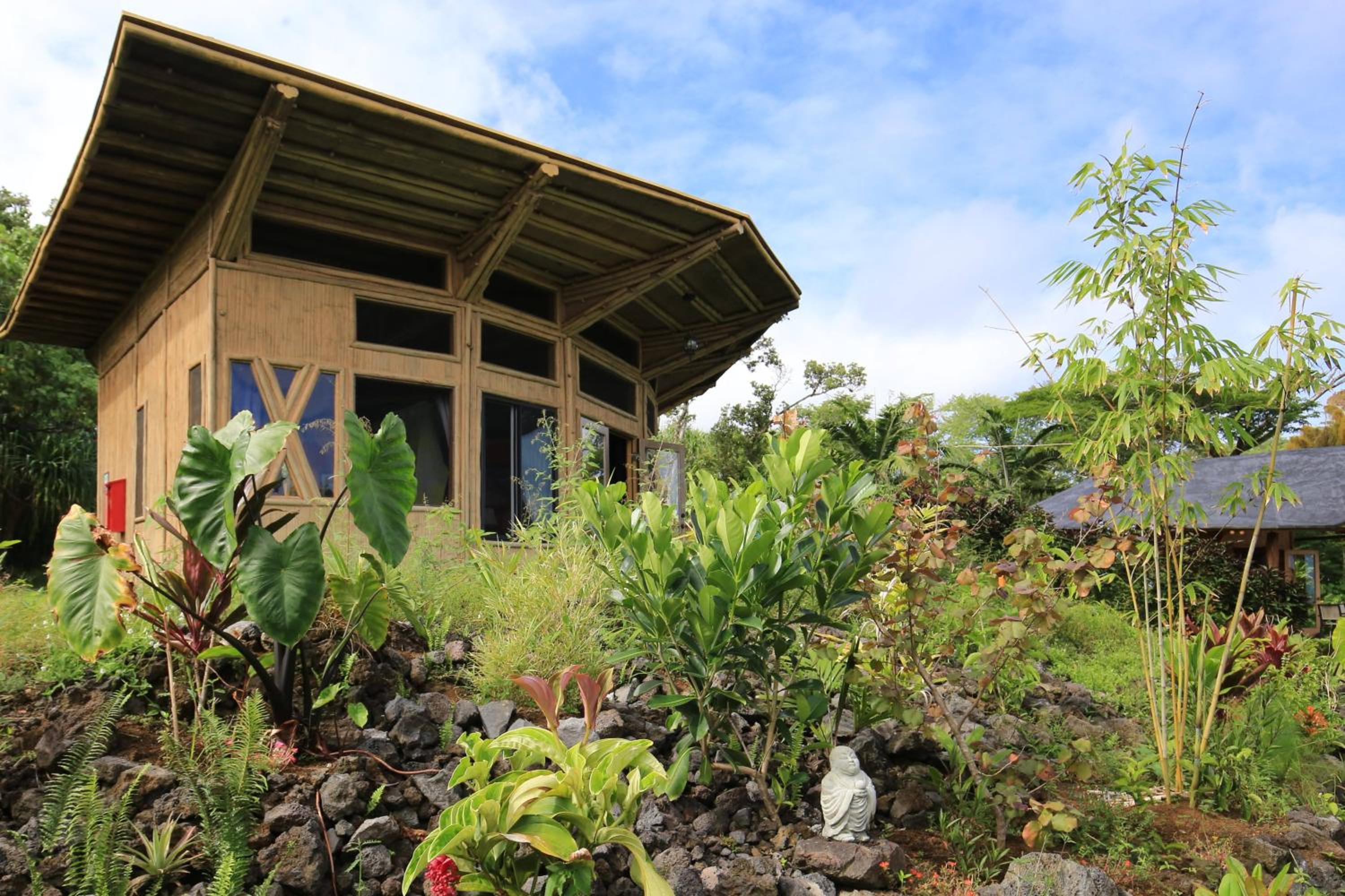 Kalani Oceanside Retreat view 2