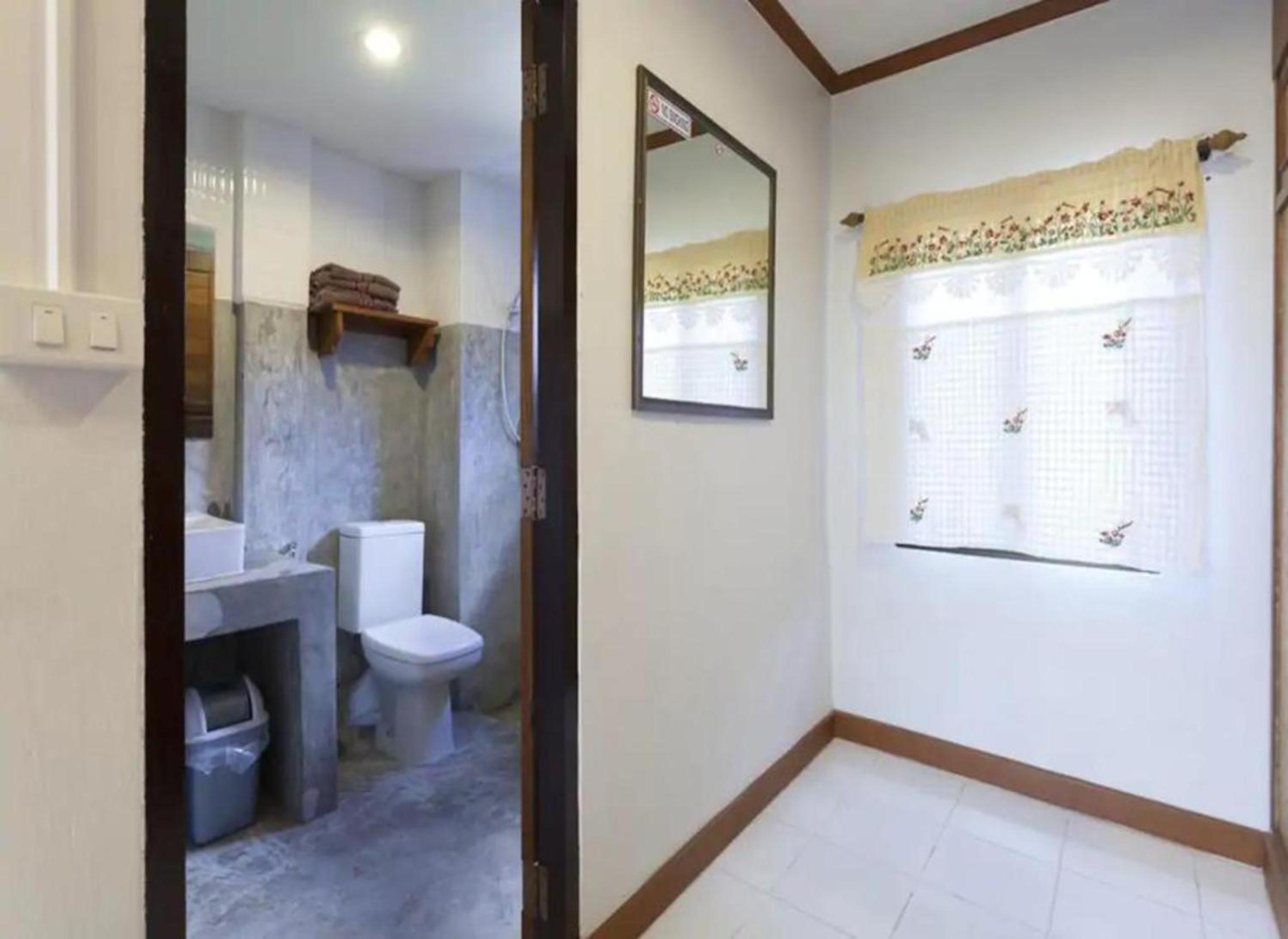 Little Home Guesthouse