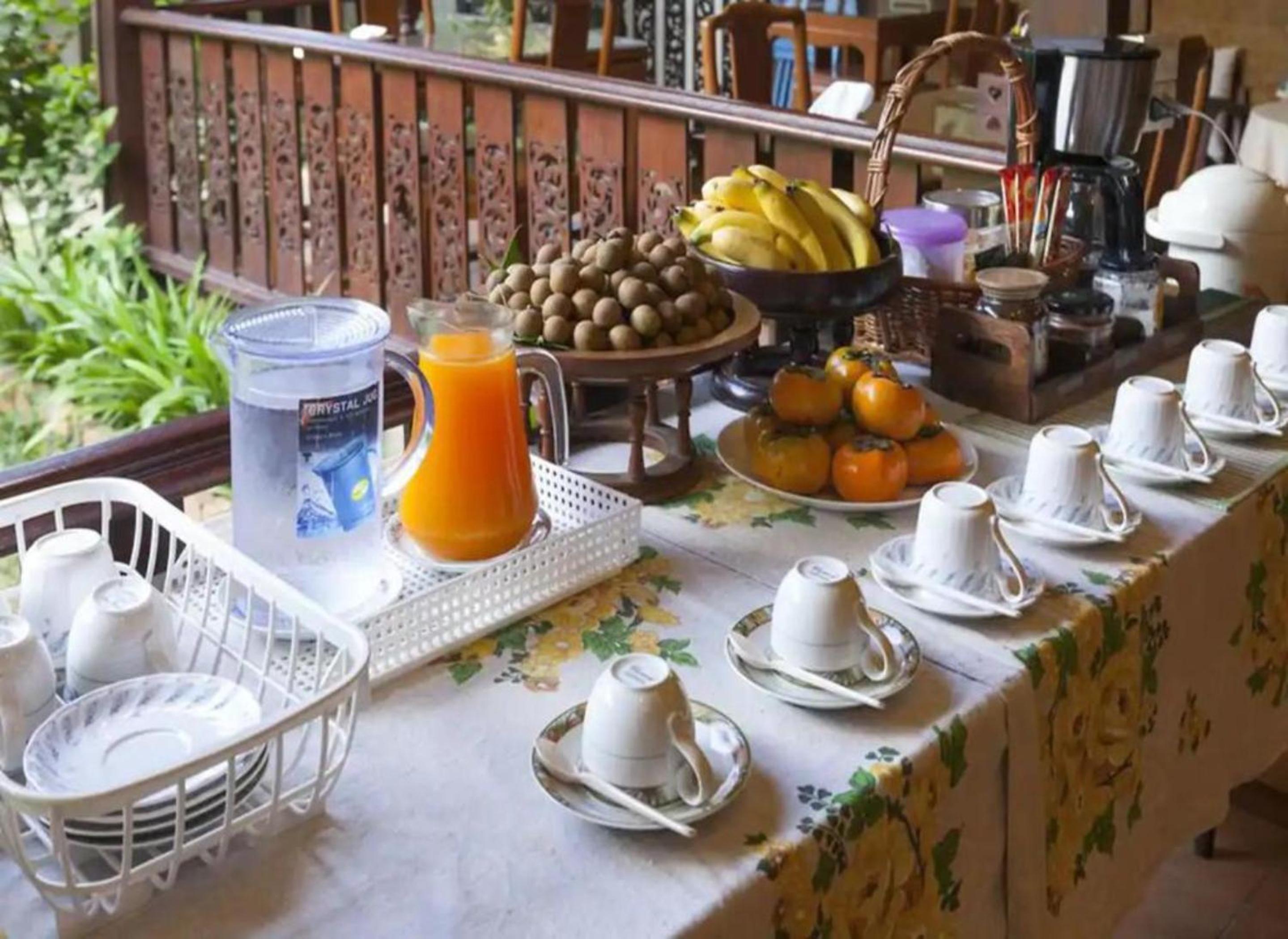 Little Home Guesthouse