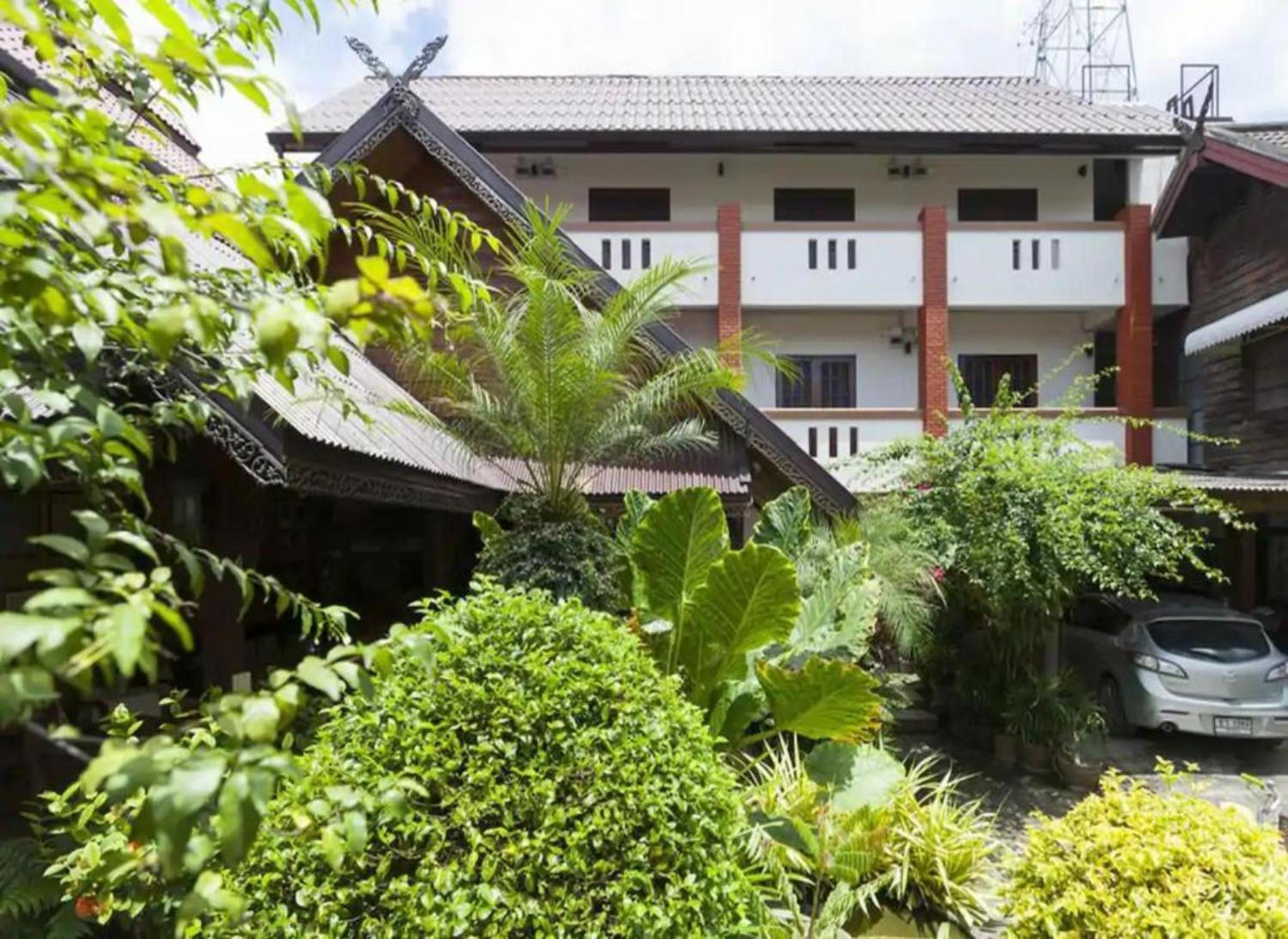 Little Home Guesthouse
