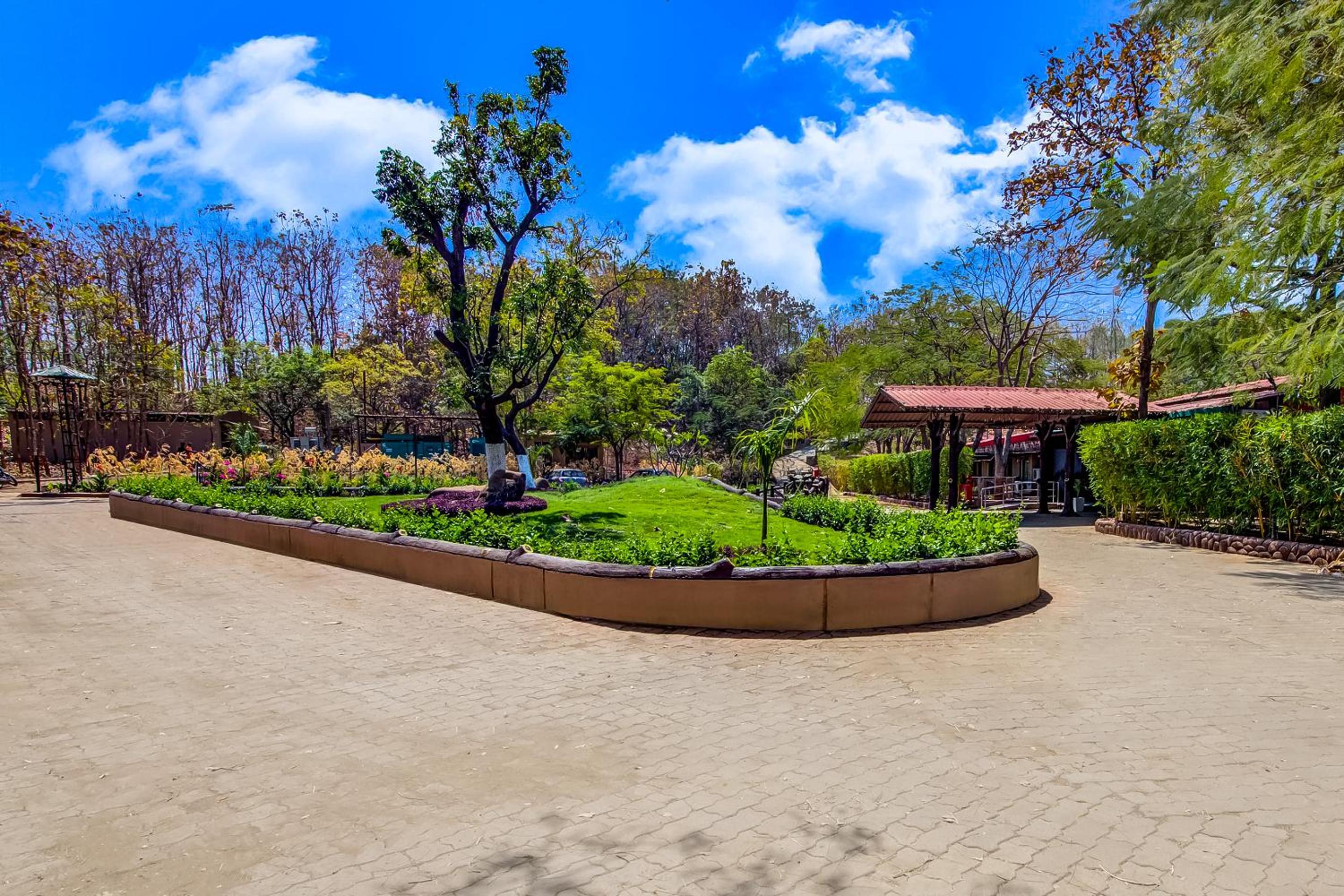 Club Mahindra Netrang