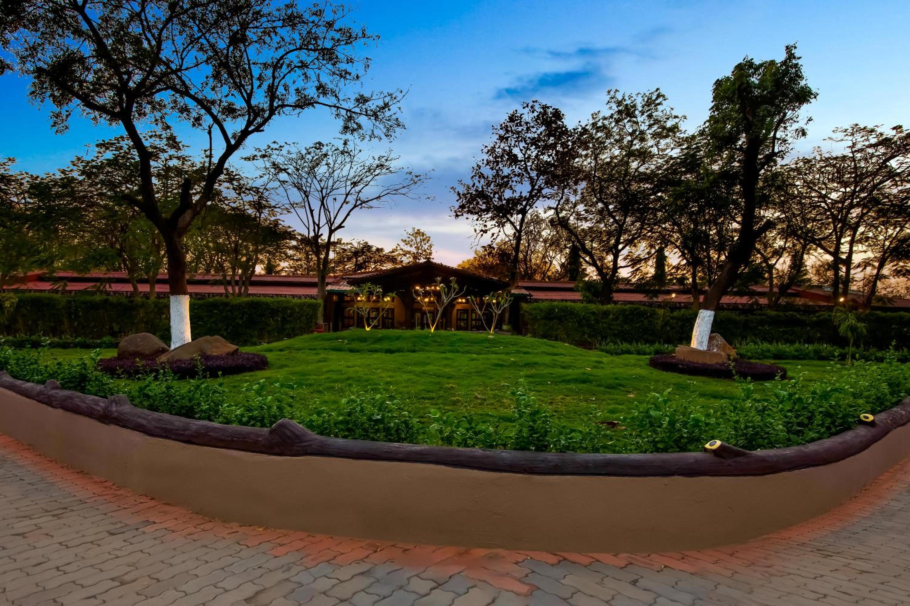 Club Mahindra Netrang