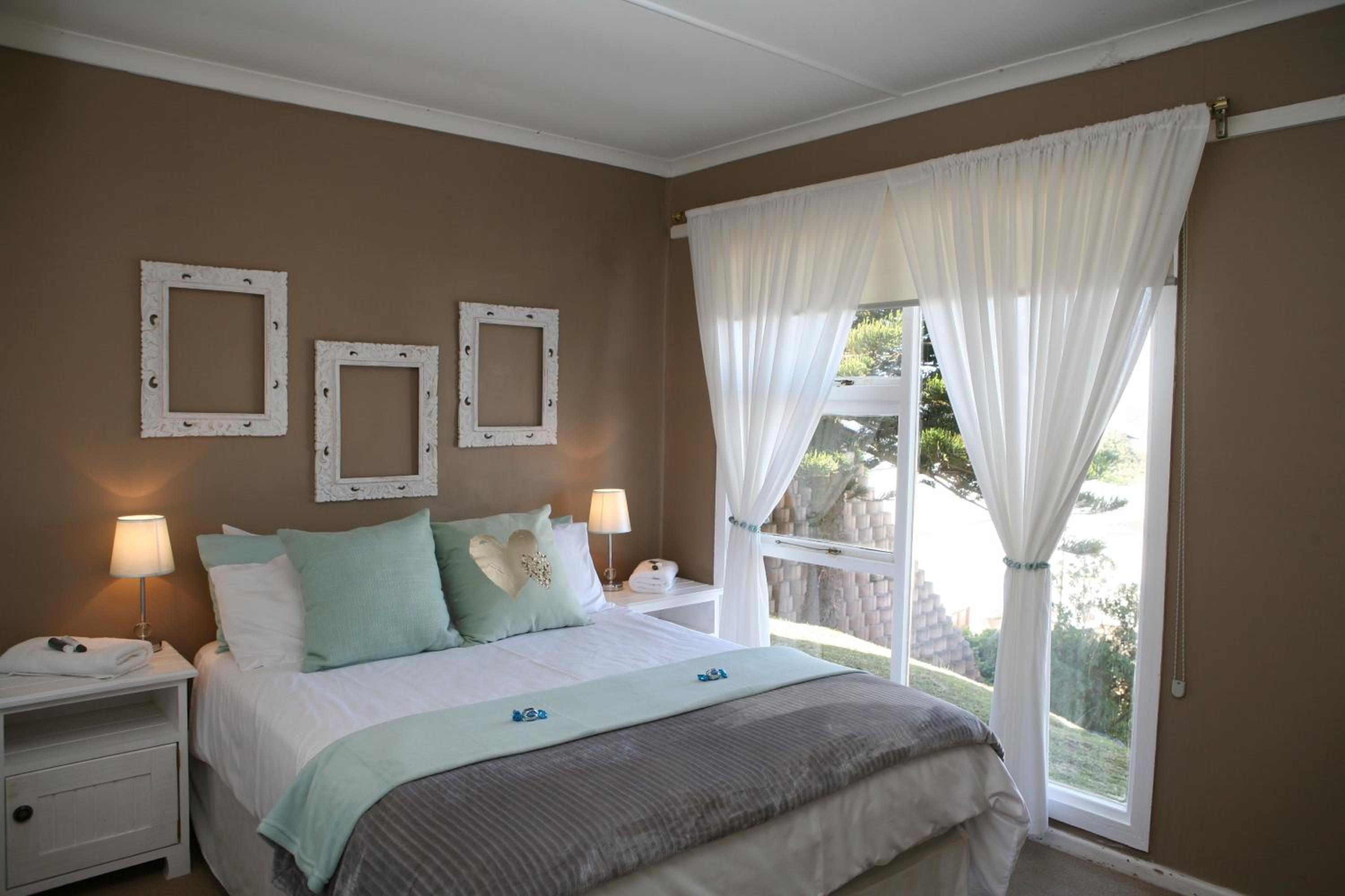 Pienaars Guesthouse view 2