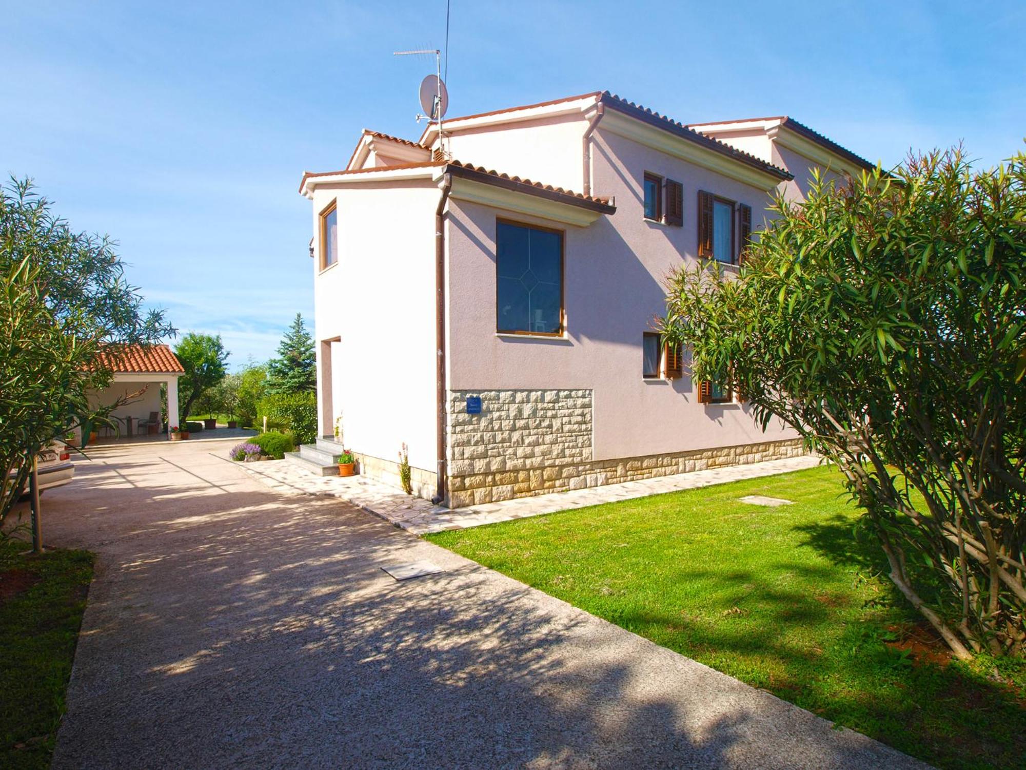 House Sergio 2206 view 5
