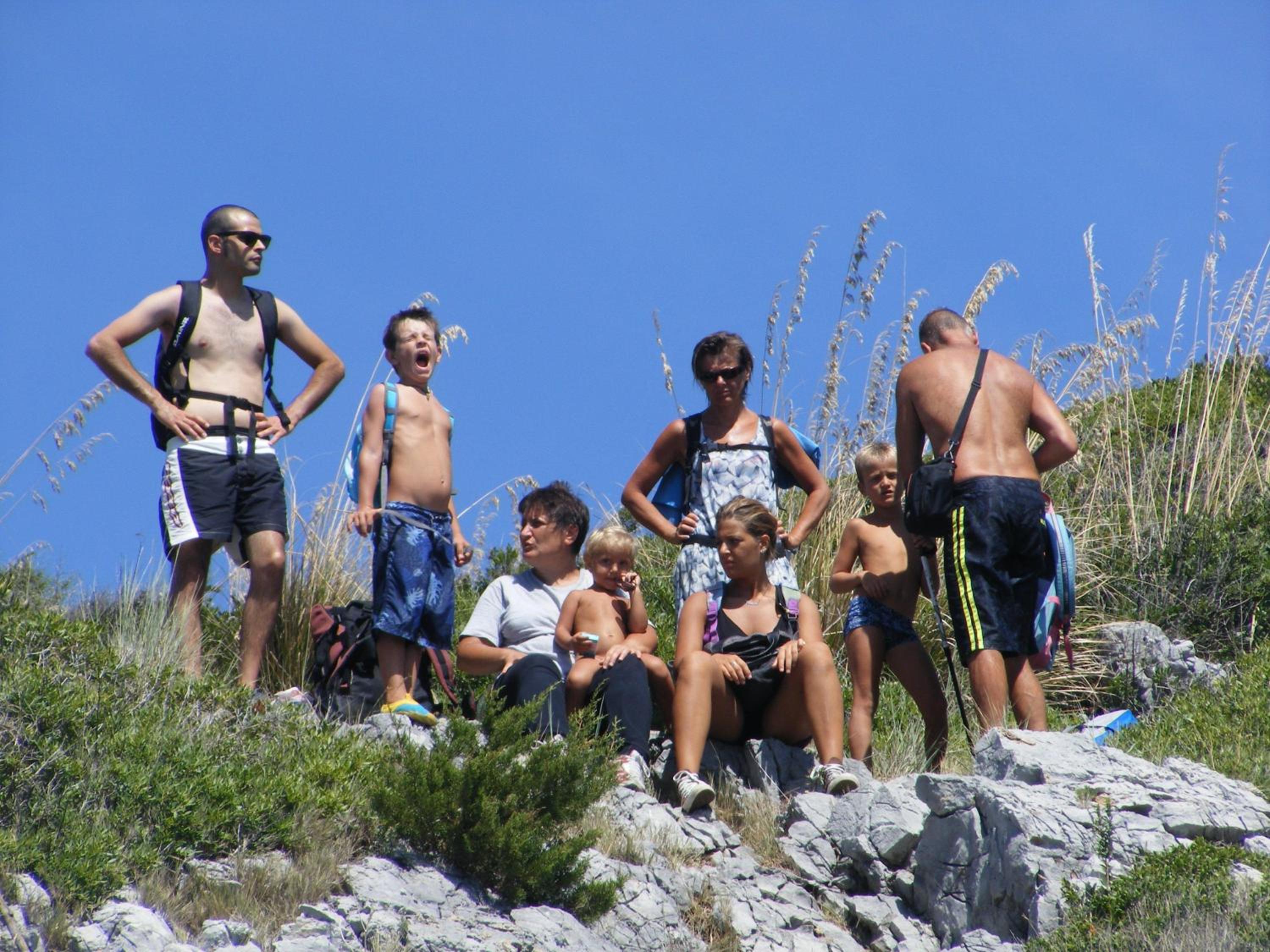 Photo 48