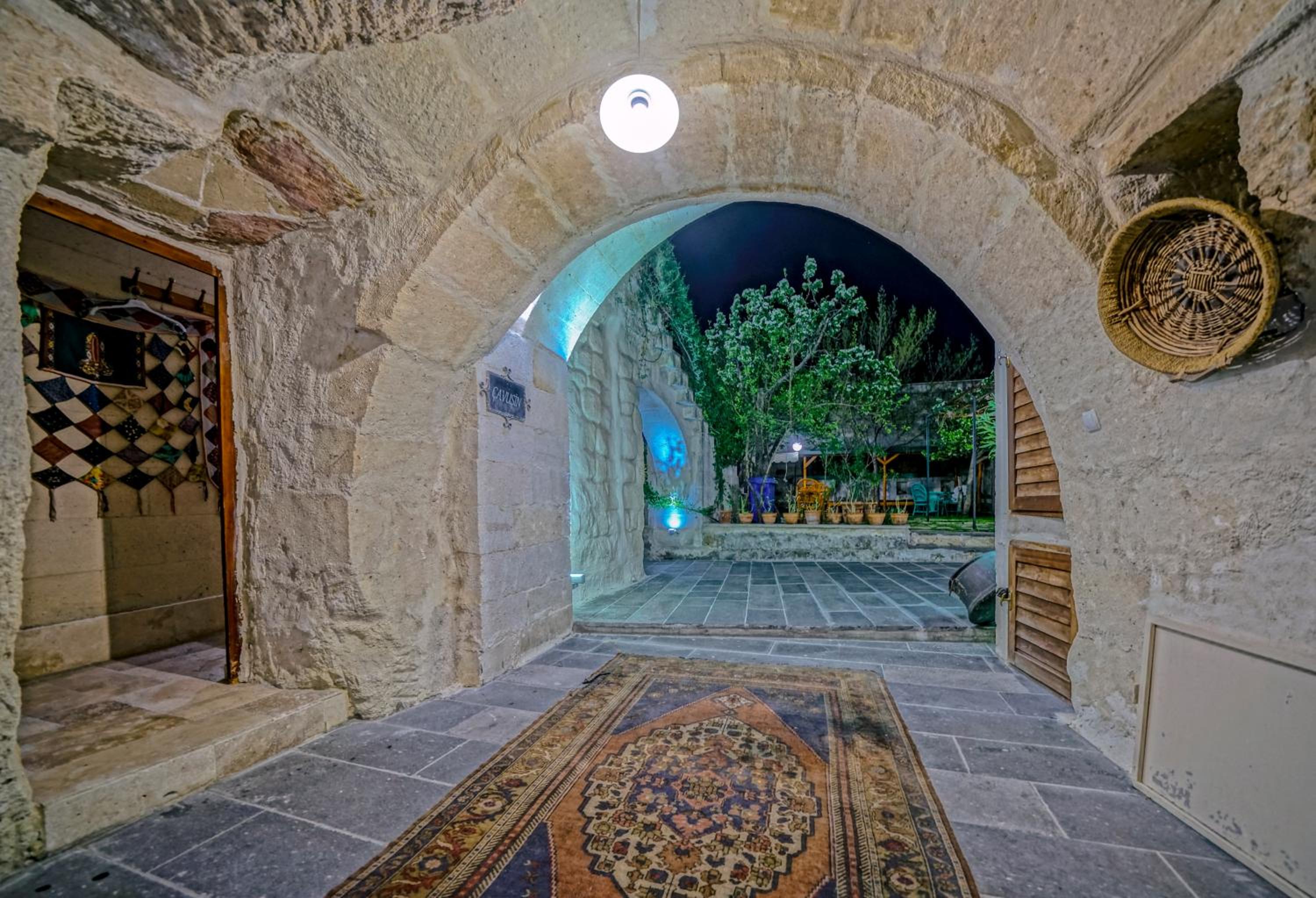 Elysee Cave House - Image 177
