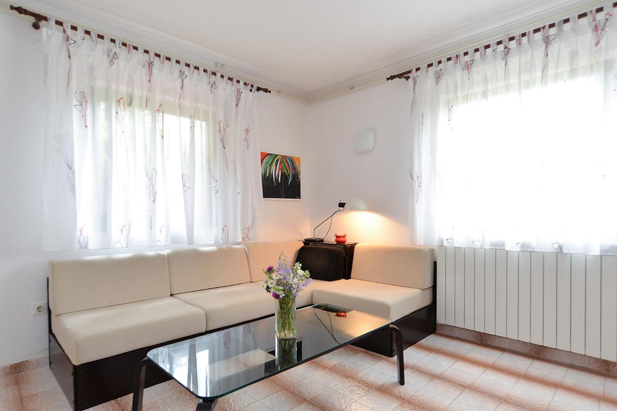 Apartment Anton 2083 view 2