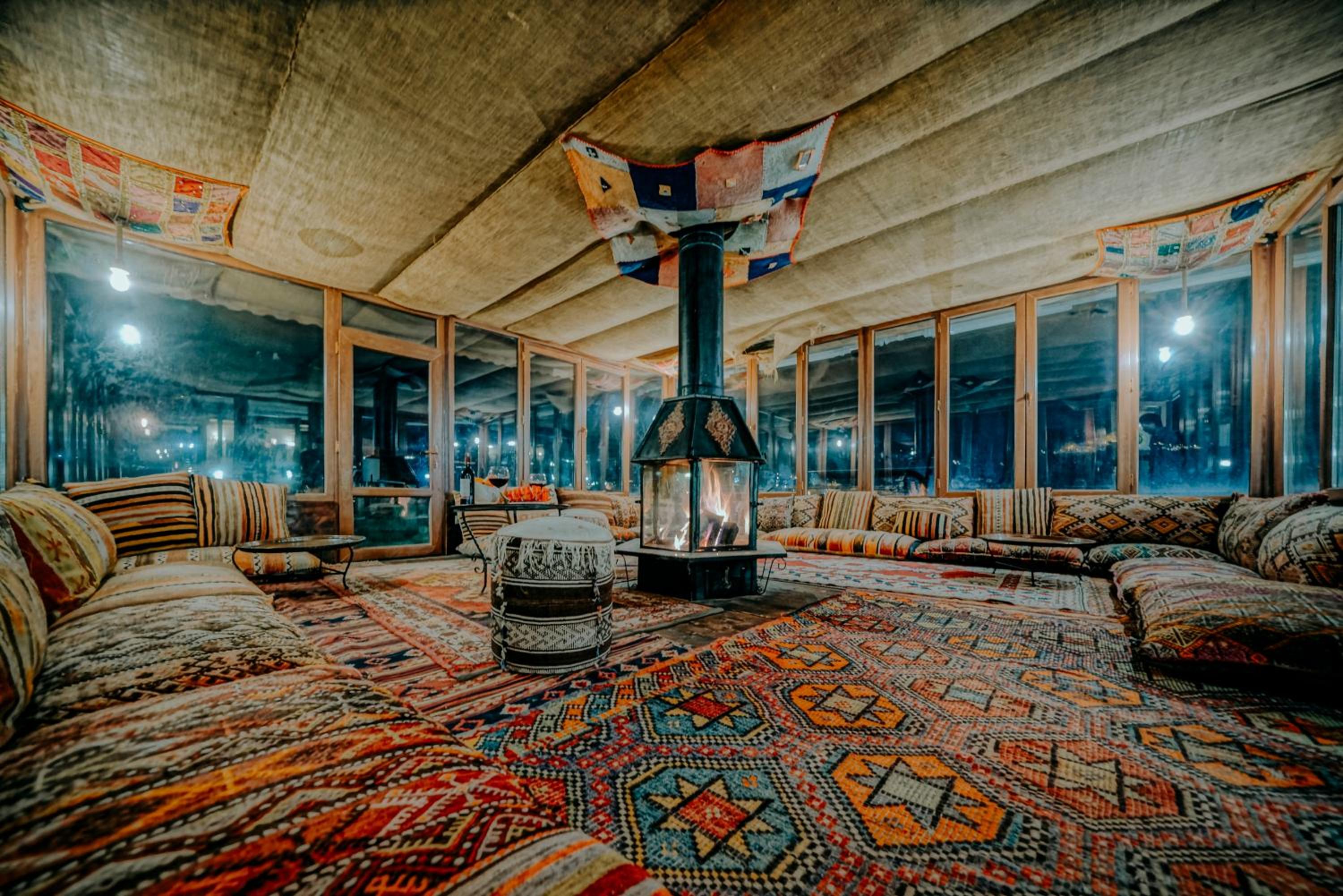 Elysee Cave House - Image 93