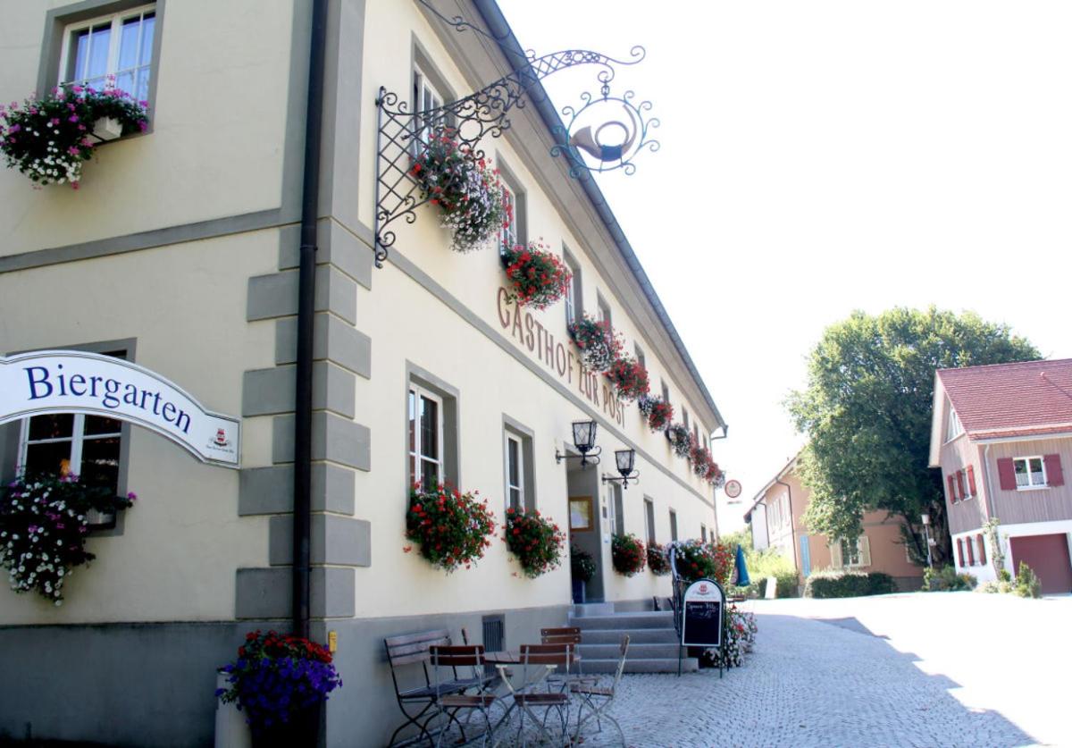 Photo 33