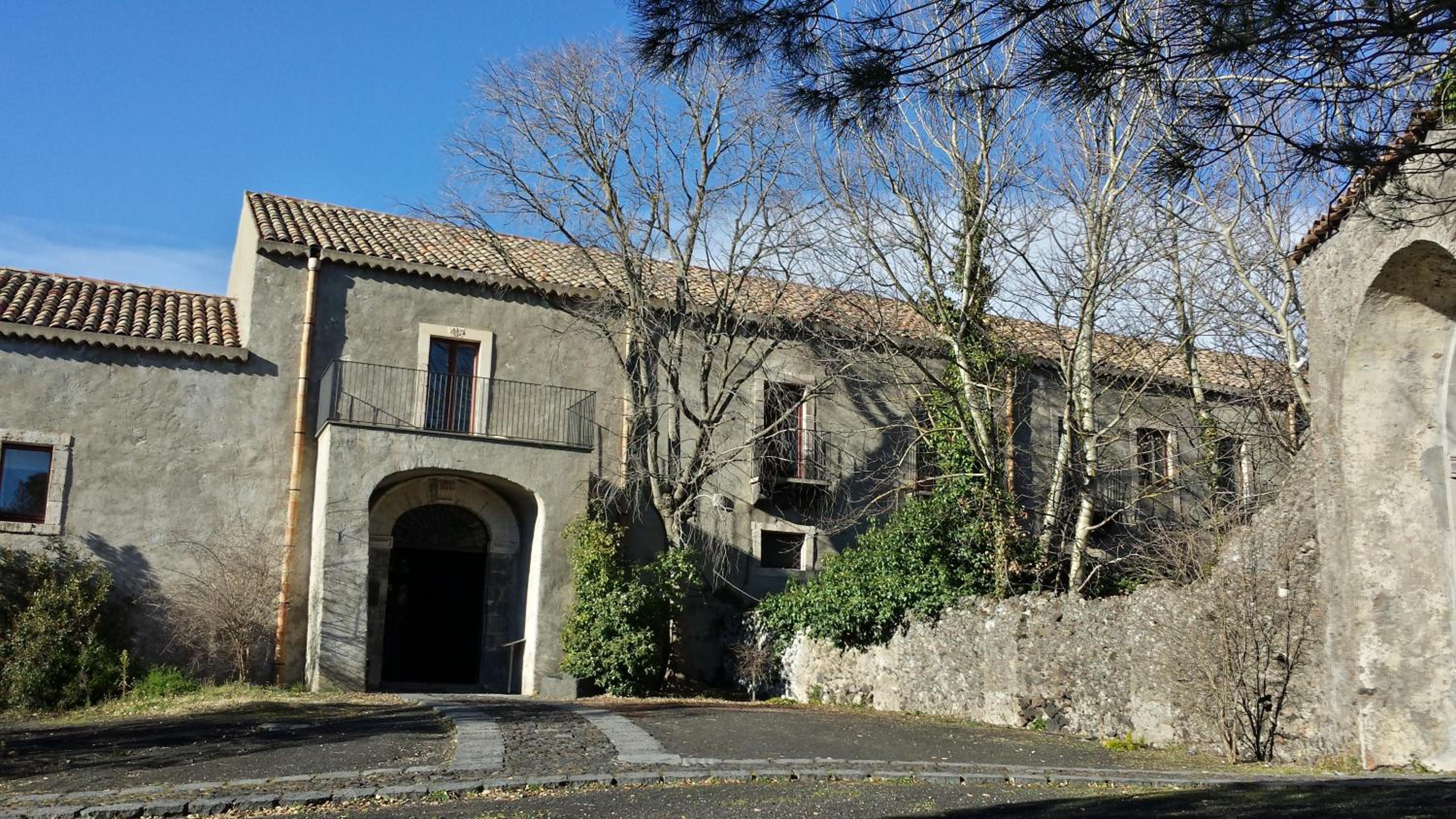 Etna Holiday Home