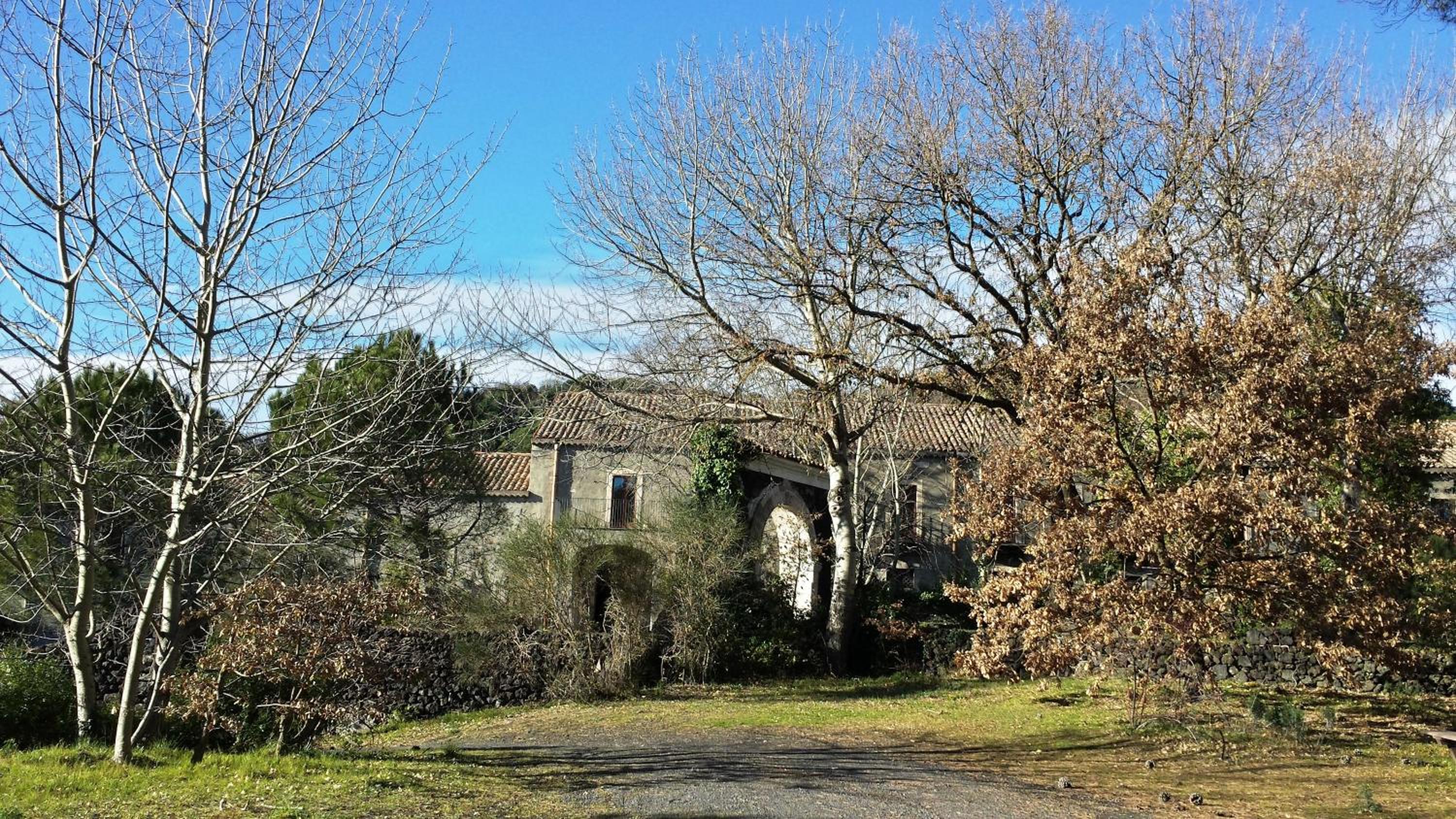 Etna Holiday Home