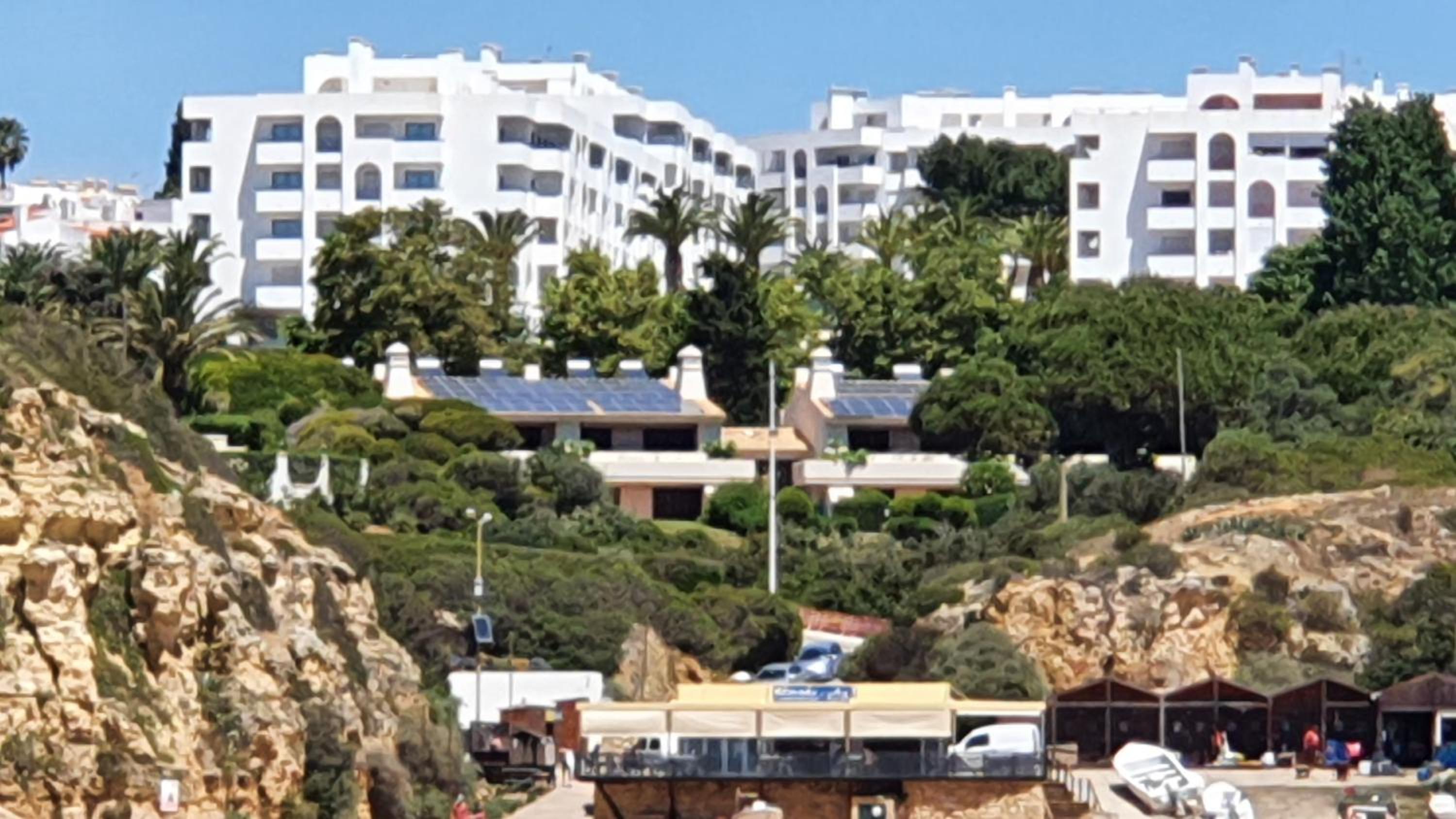 Hotel Algarve/Sra da Rocha - Image 1