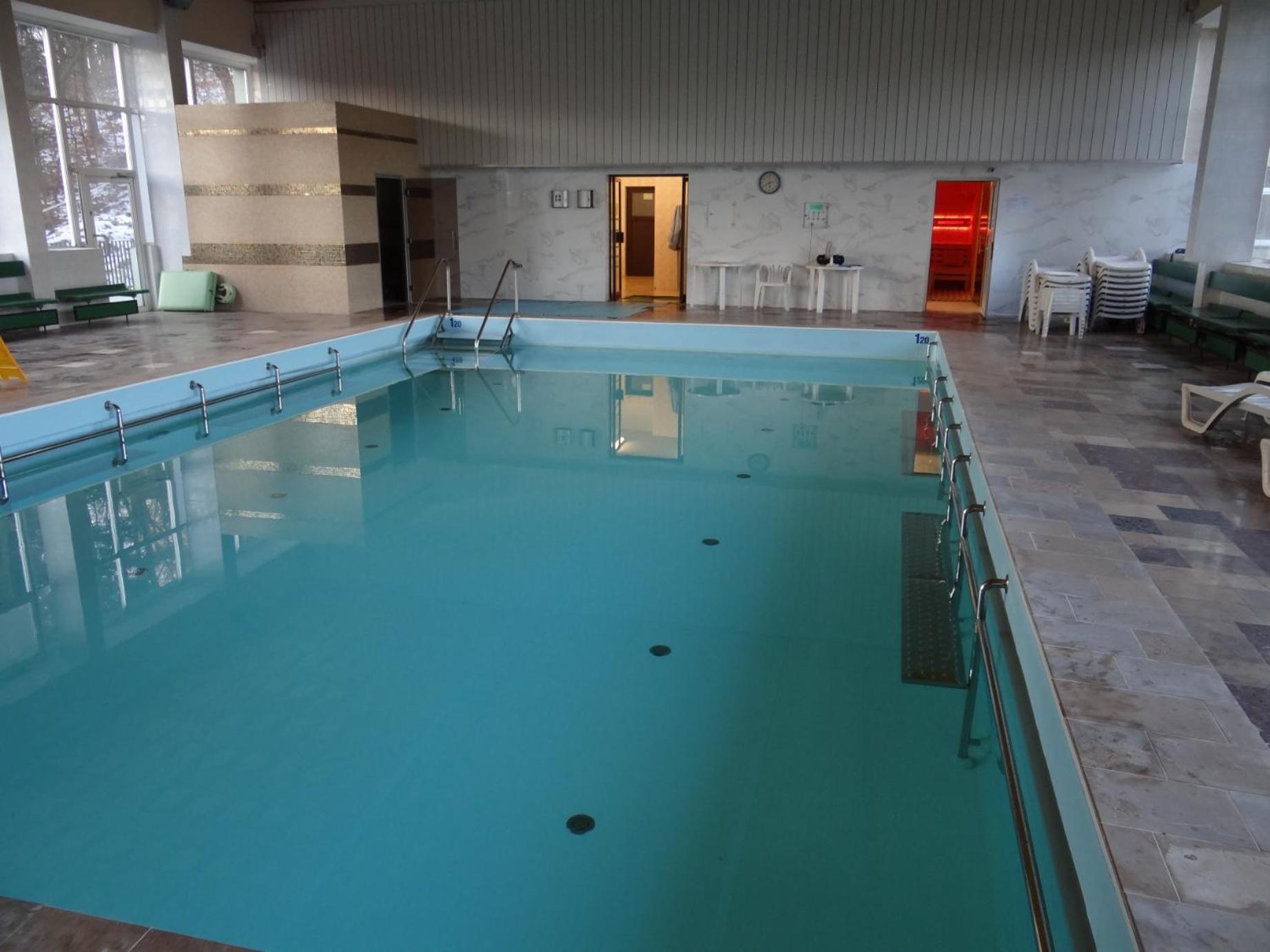 indoor pool