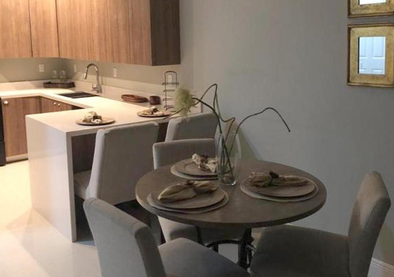 Luxury Venetian Condo